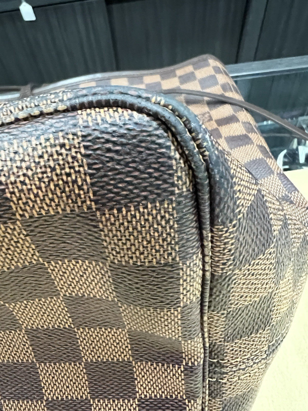 Louis Vuitton Neverfull GM Damier Ebene Retail $2200 W/Box Duster & Insert