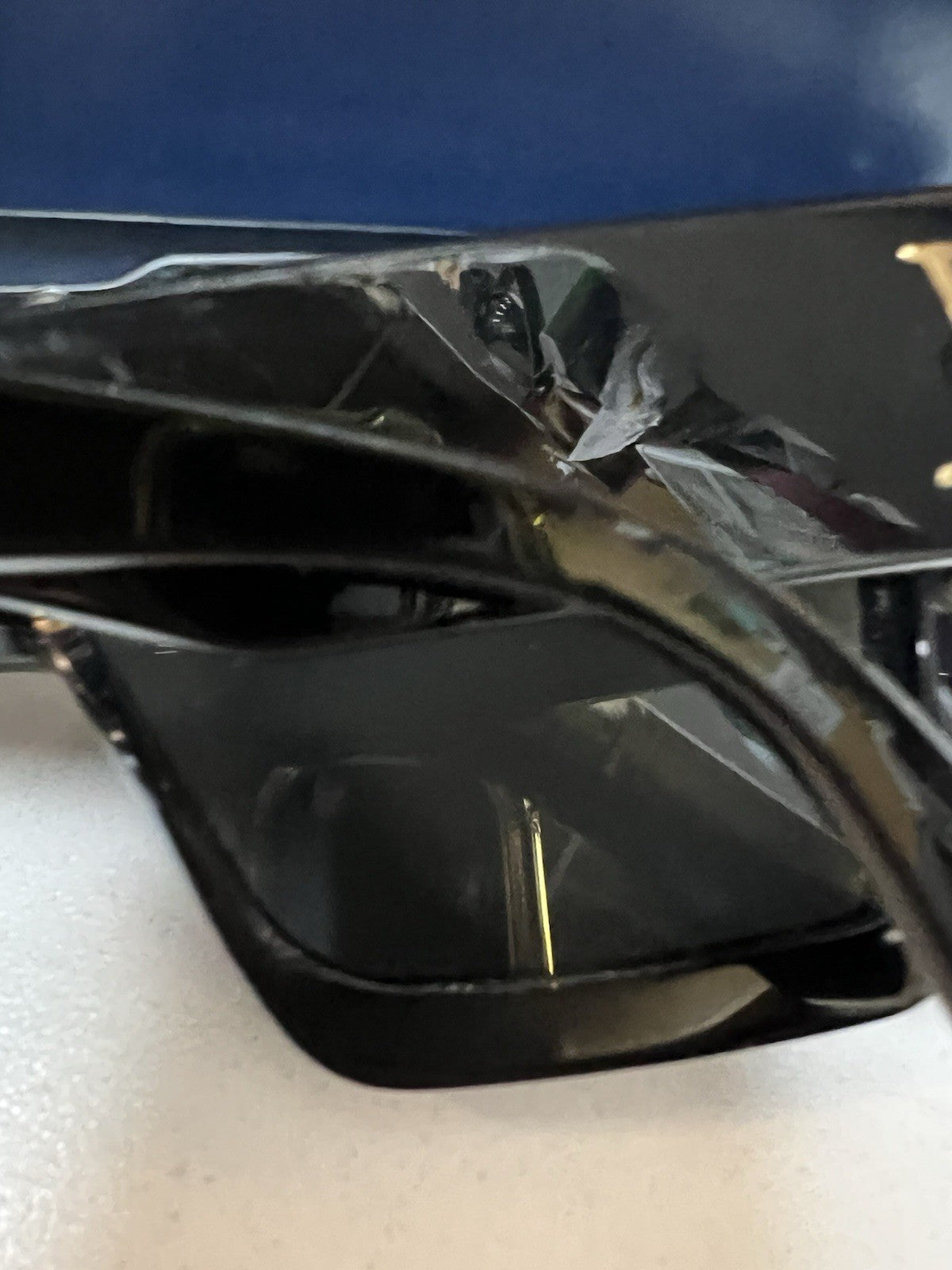 Louis Vuitton Z1547W Cyclone Sunglasses With Case AUTHENTIC