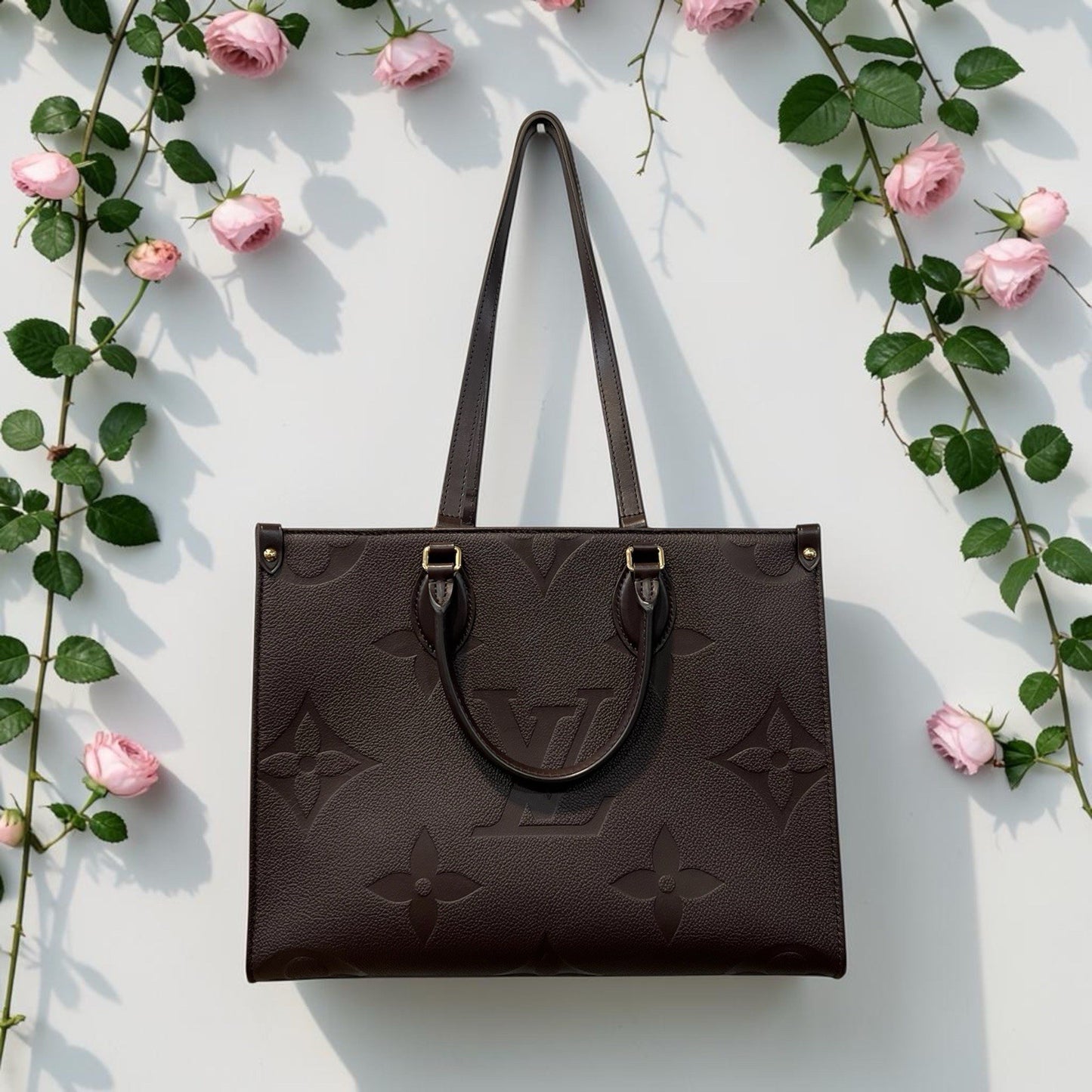 Louis Vuitton Leather Dark Chocolate MM Onthego Tote Bag Retail $3650