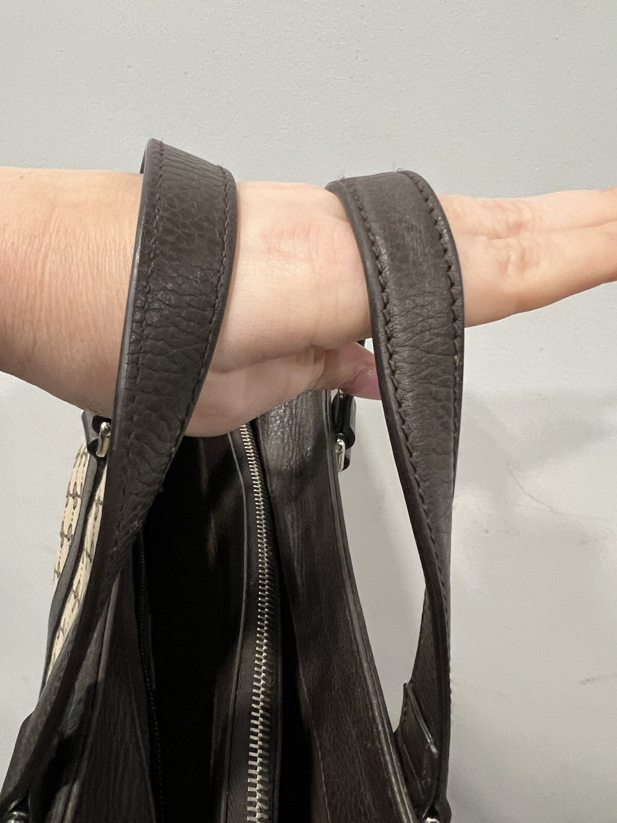 Gucci Large Joy Tote Crossbody With Certificate of Authenticity