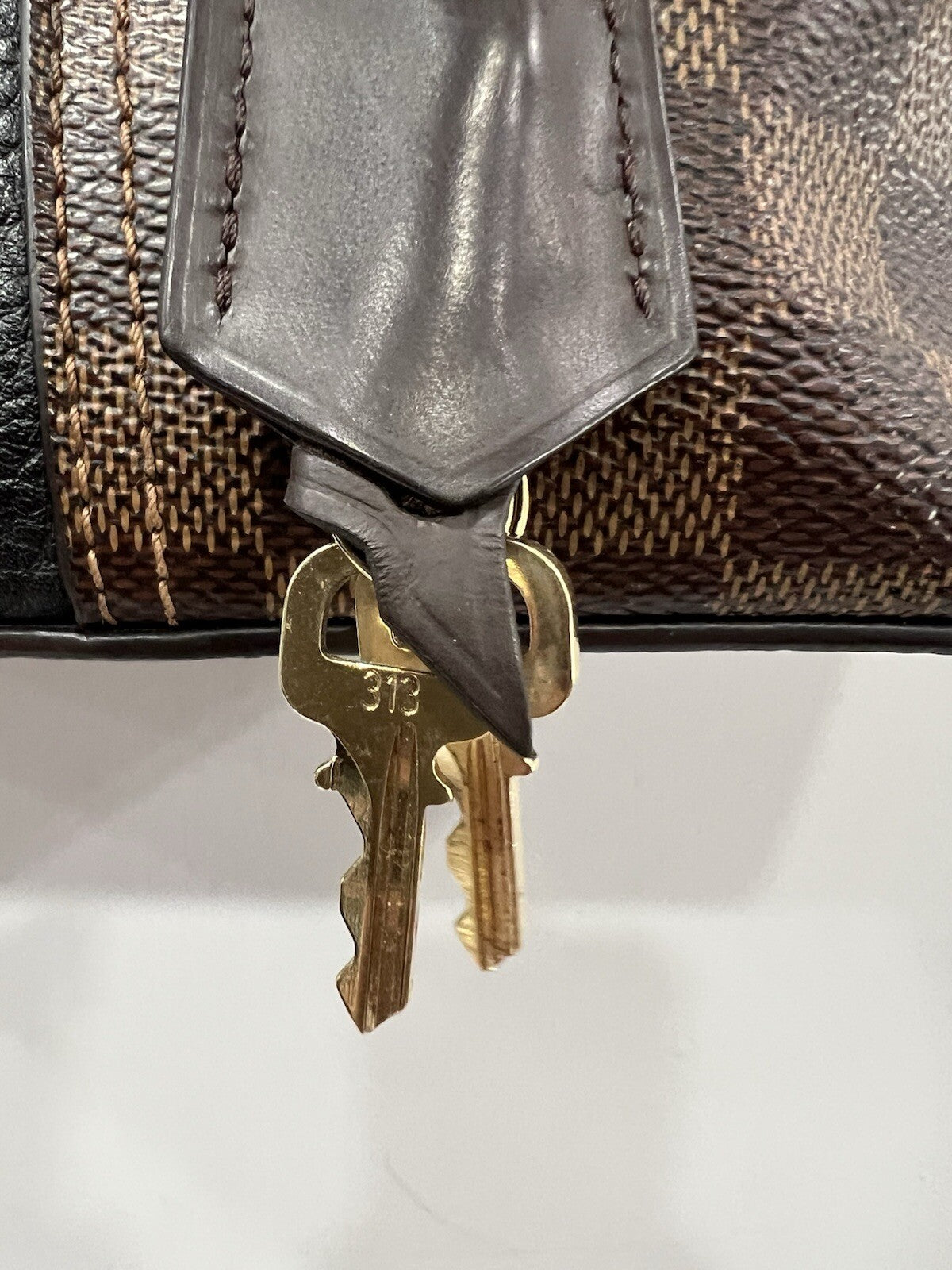 Louis Vuitton Damer Ebene "Jersey" Tote Bag W/Certificate Of Authenticity