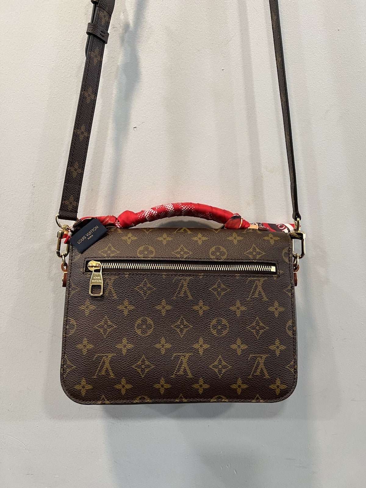 Louis Vuitton Metis Pochette W/Scarf Keychain Duster & Authenticity Retail $3395
