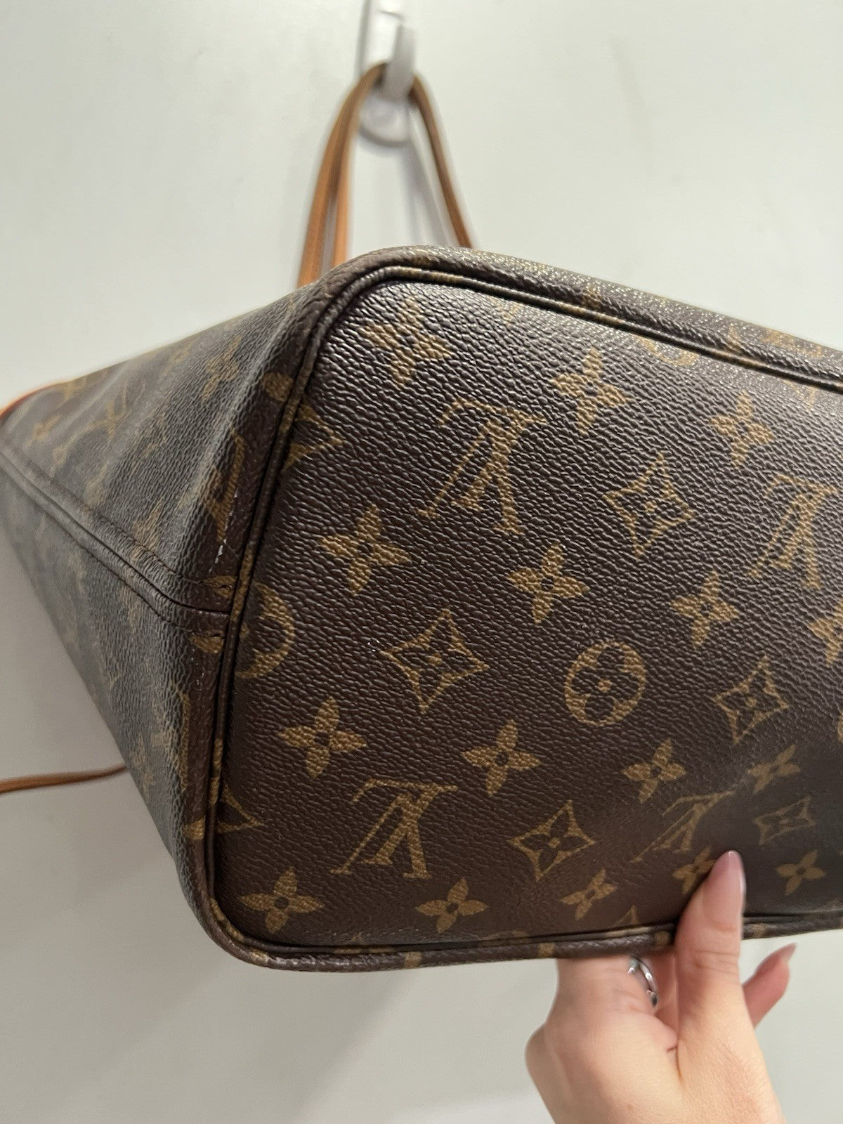 Louis Vuitton Monogram Neverfull MM W/Certificate Of Authenticity Retail $2240