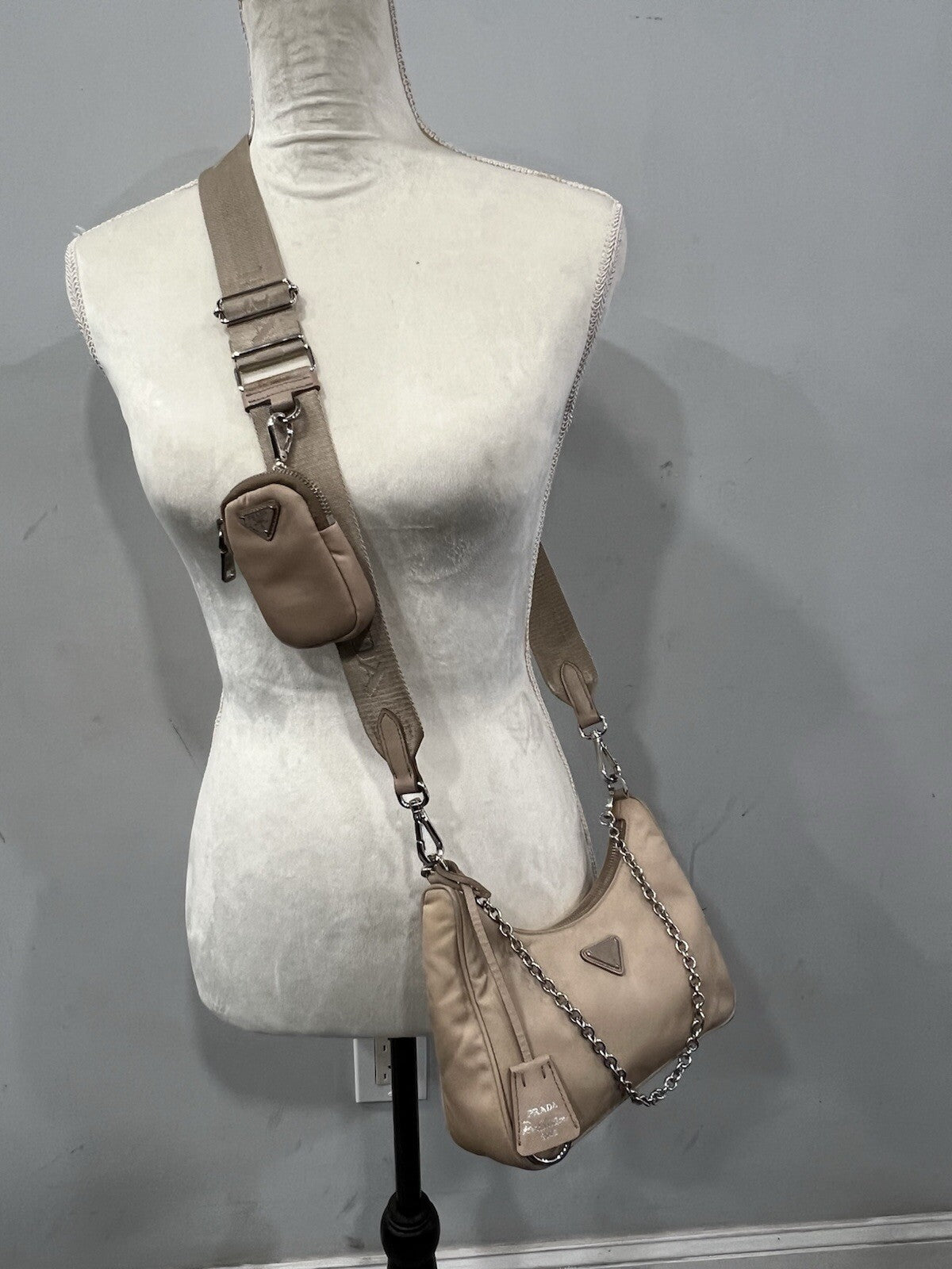 Prada Nylon Beige Re-Edition Re-Nylon Crossbody