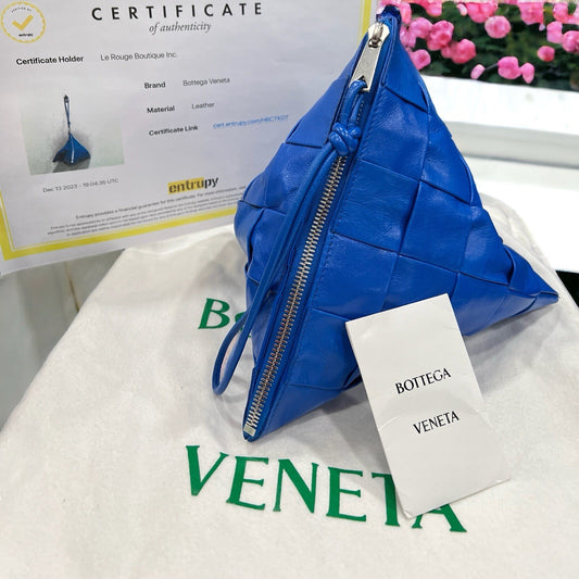 Bottega Veneta Blue 3D Trangle Bag NWOT RARE W/Authenticity