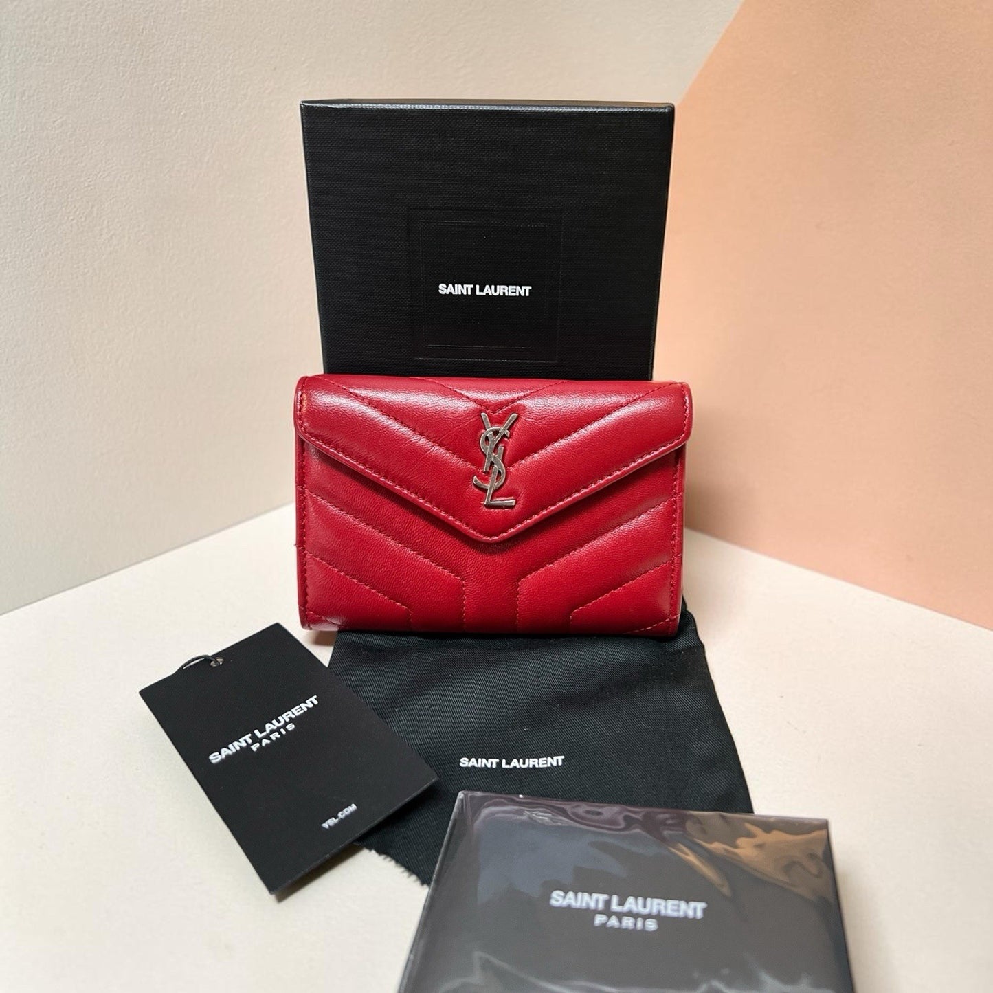 YSL Saint Laurent Leather Red Compact Wallet Card Case Box Duster & Tags