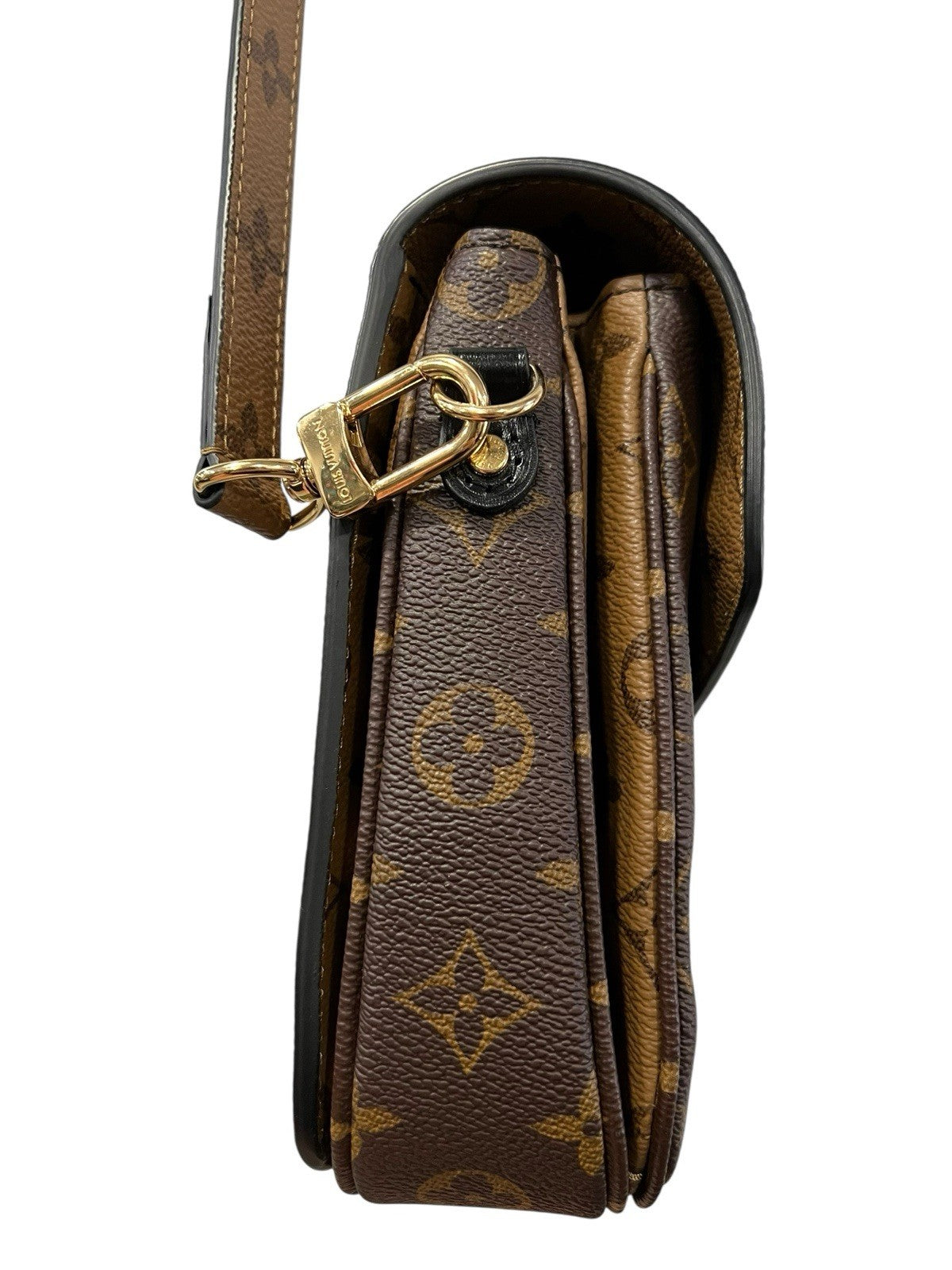 Louis Vuitton Pochette Métis Monogram Reverse