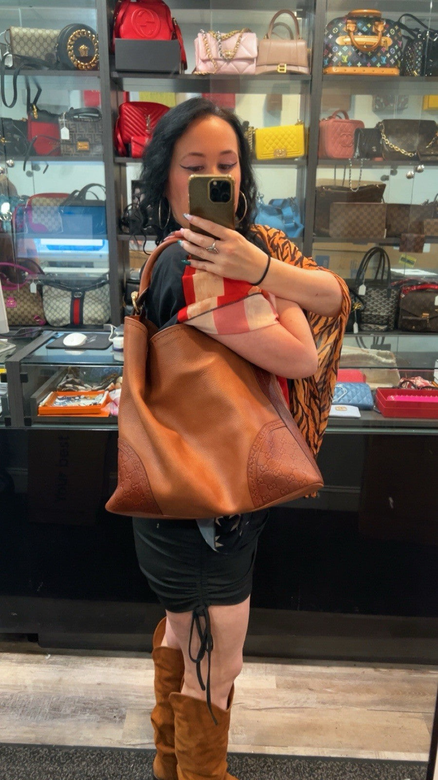 Gucci Leather Large Signoria Cognac Large Hobo Bag W/Authenticity