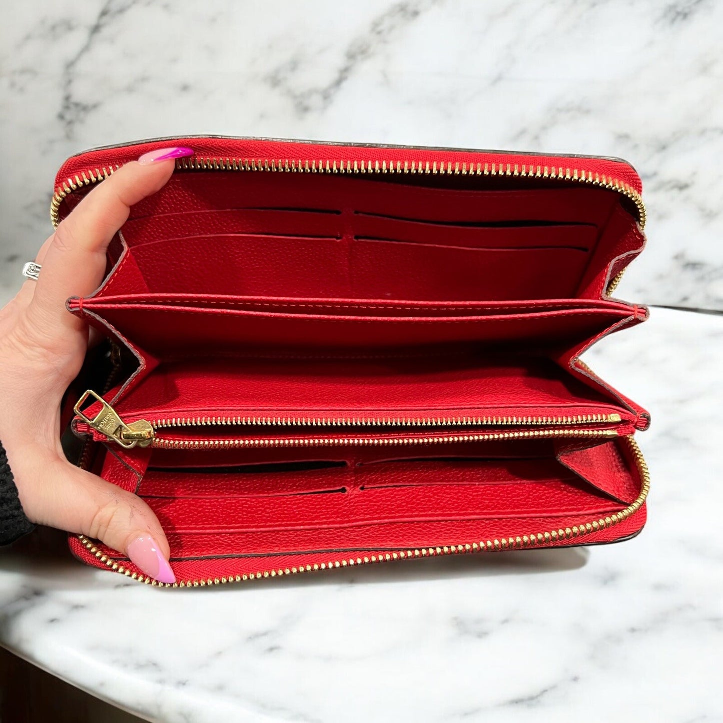 Louis Vuitton Cerise Monogram Empreinte Zippy Wallet W/Duster