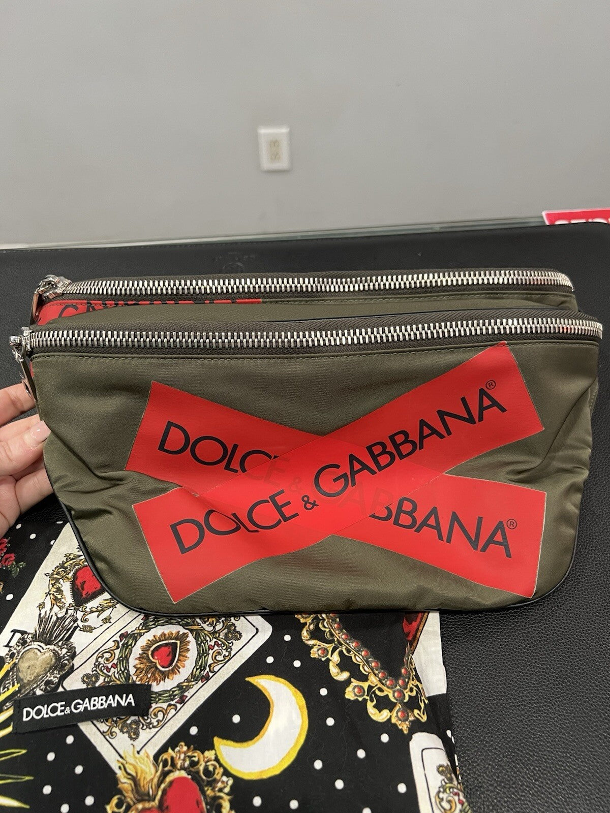 Dolce & Gabbana Tape Logo Army Green Nylon Belt Bag Duster & Authenticity