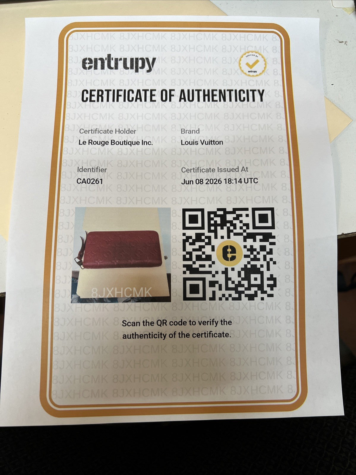 Louis Vuitton Cherry Empreiente Zippy Wallet W/Authenticity Retail $1210