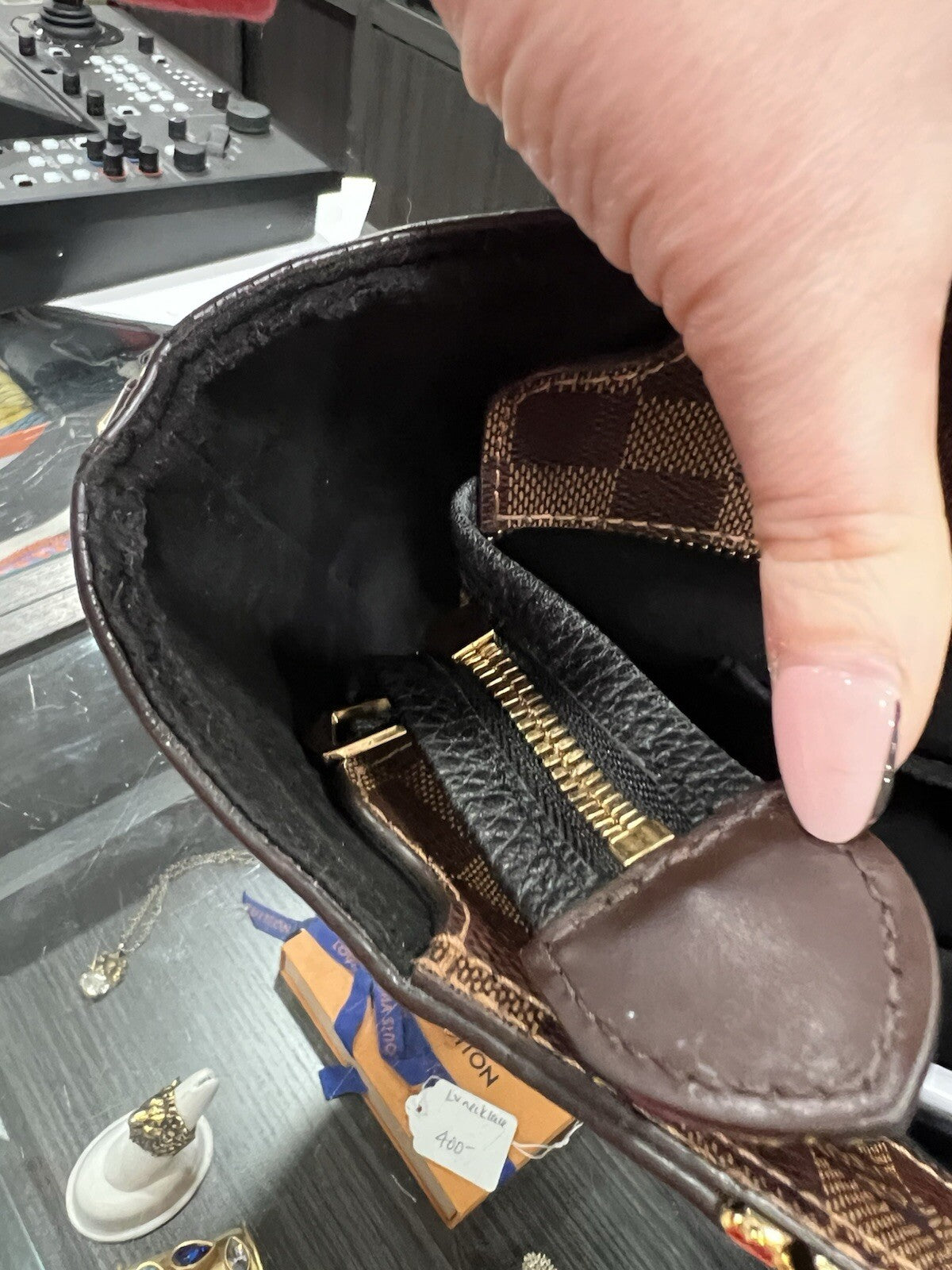 Louis Vuitton Damer Ebene "Jersey" Tote Bag W/Certificate Of Authenticity