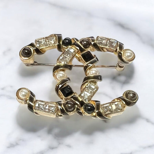 Chanel Crystal Baguette Pearl Resin CC Brooch Gold Black Pearly White AUTHENTIC