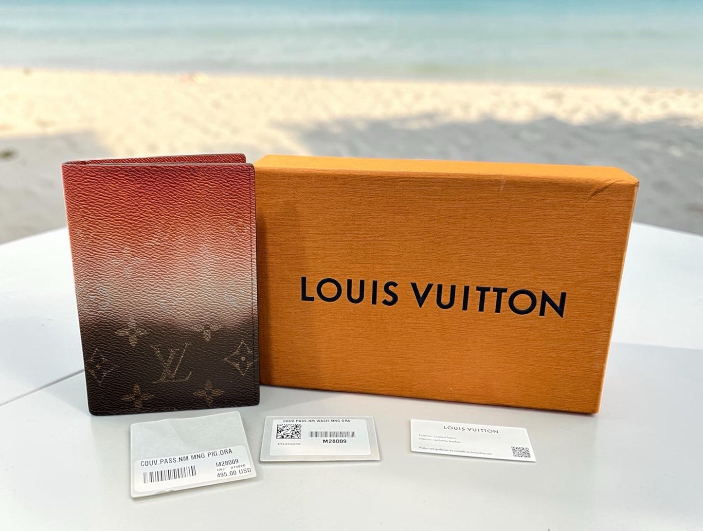 Louis Vuitton Passport Cover Monogram Orange NEW IN BOX Retail $510
