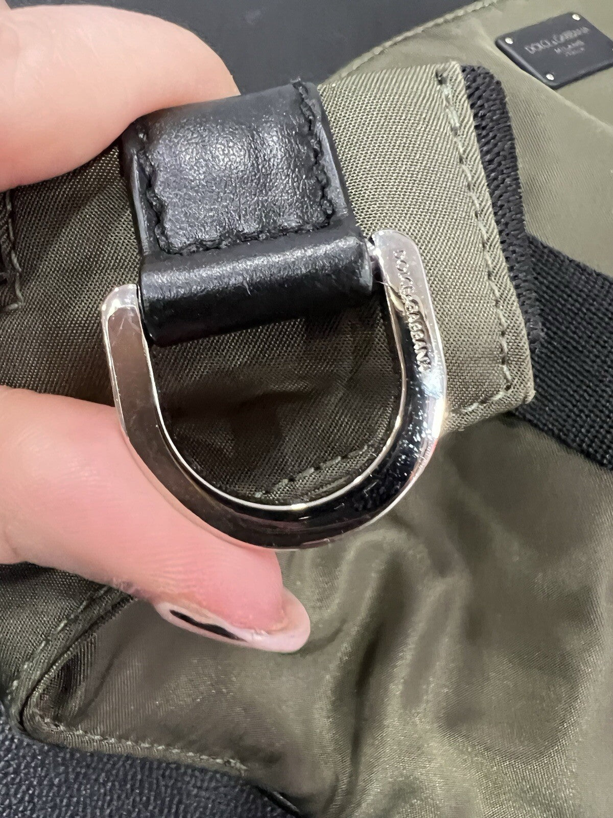 Dolce & Gabbana Tape Logo Army Green Nylon Belt Bag Duster & Authenticity