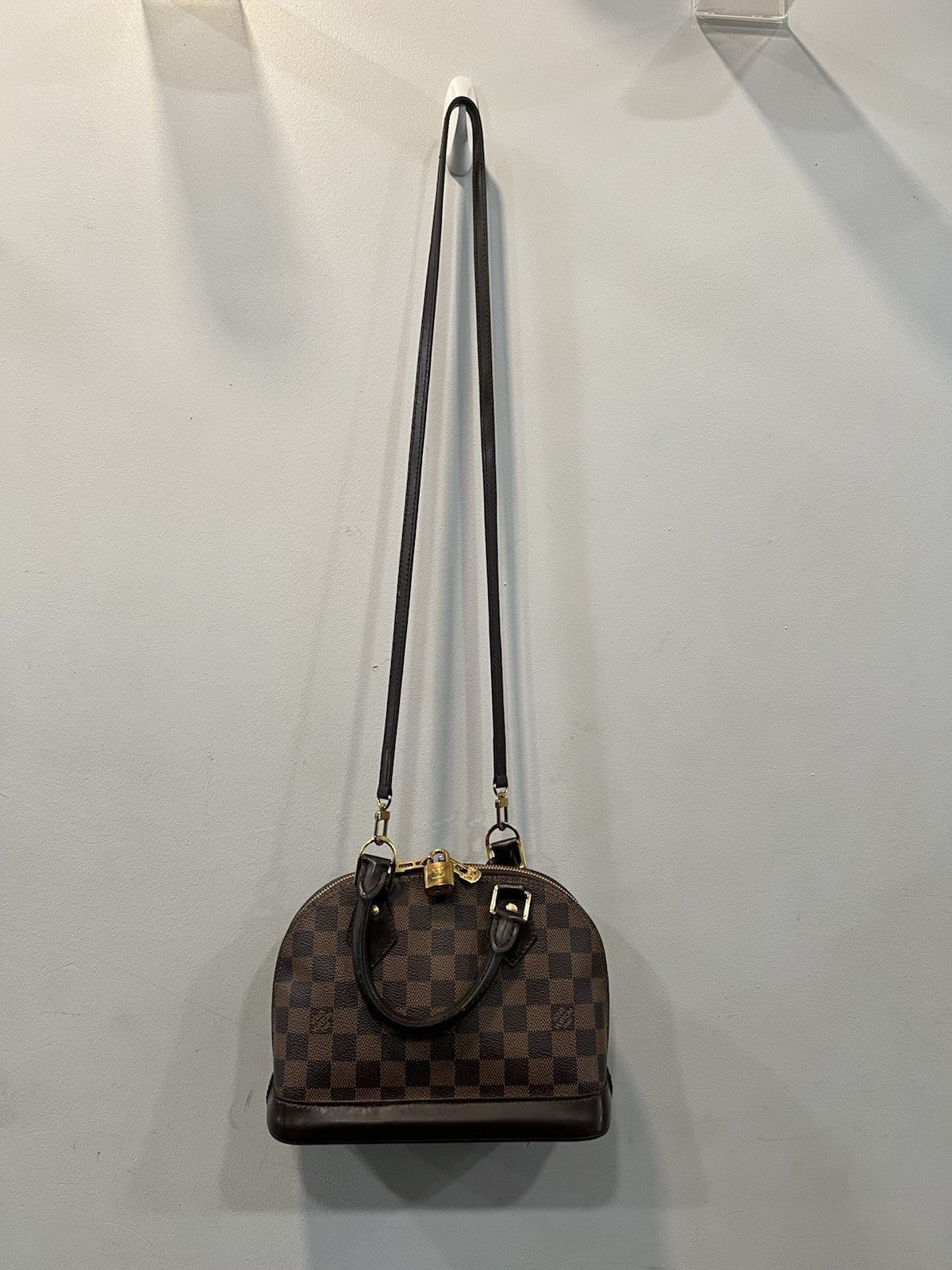 Louid Vuitton Damier Ebene BB Alma W/Lock Key & Authenticity Retail $2k