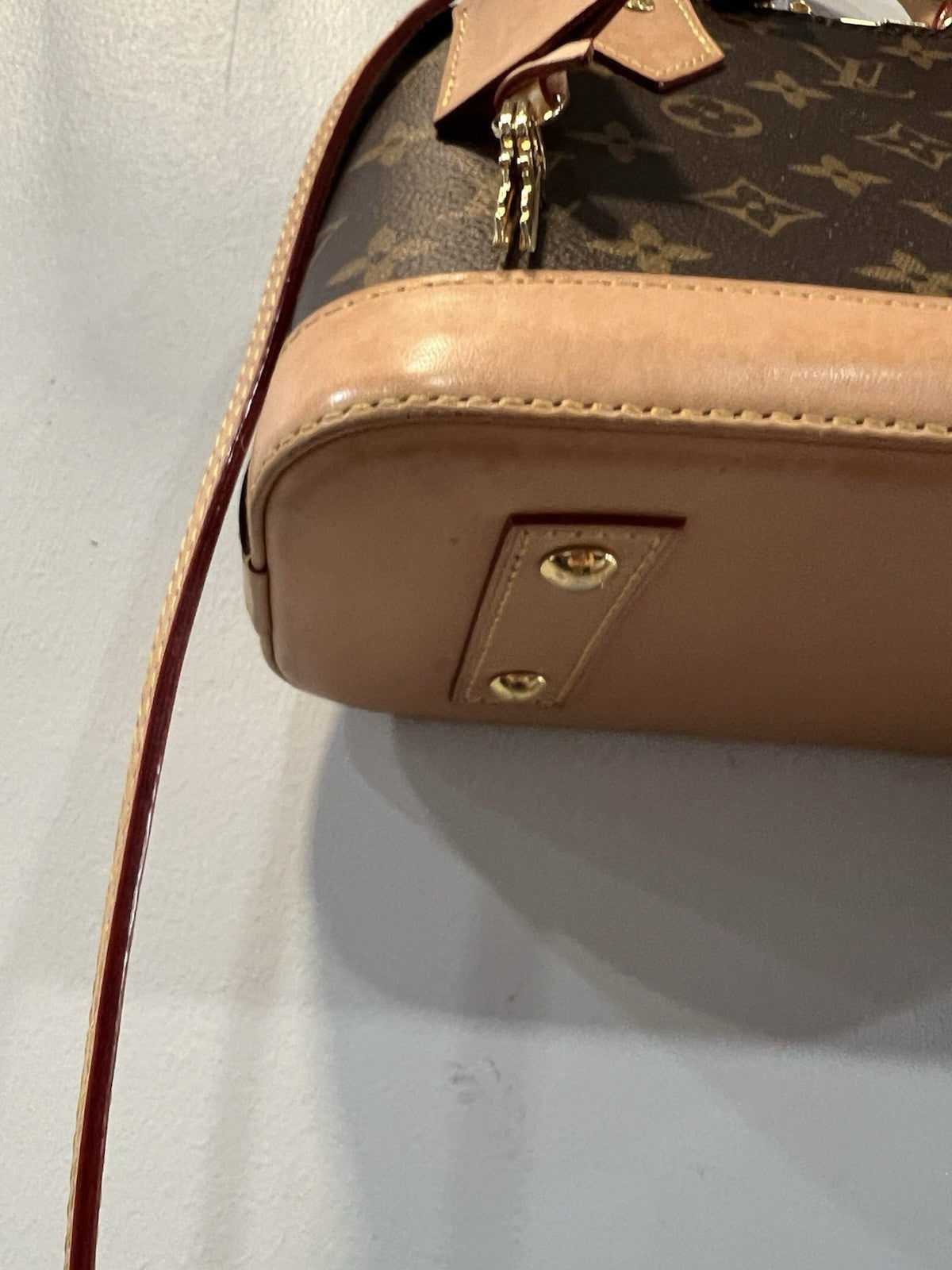 Louis Vuitton Monogram Alma BB W/Box Duster & Authenticity