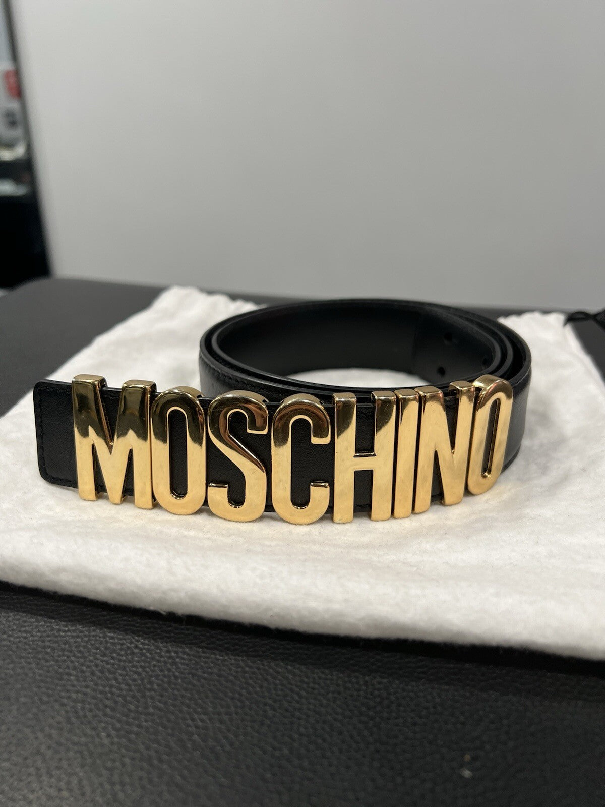Moschino Men's Logo Belt Black/Gold W/Duster Size 31"-36" Retail $325