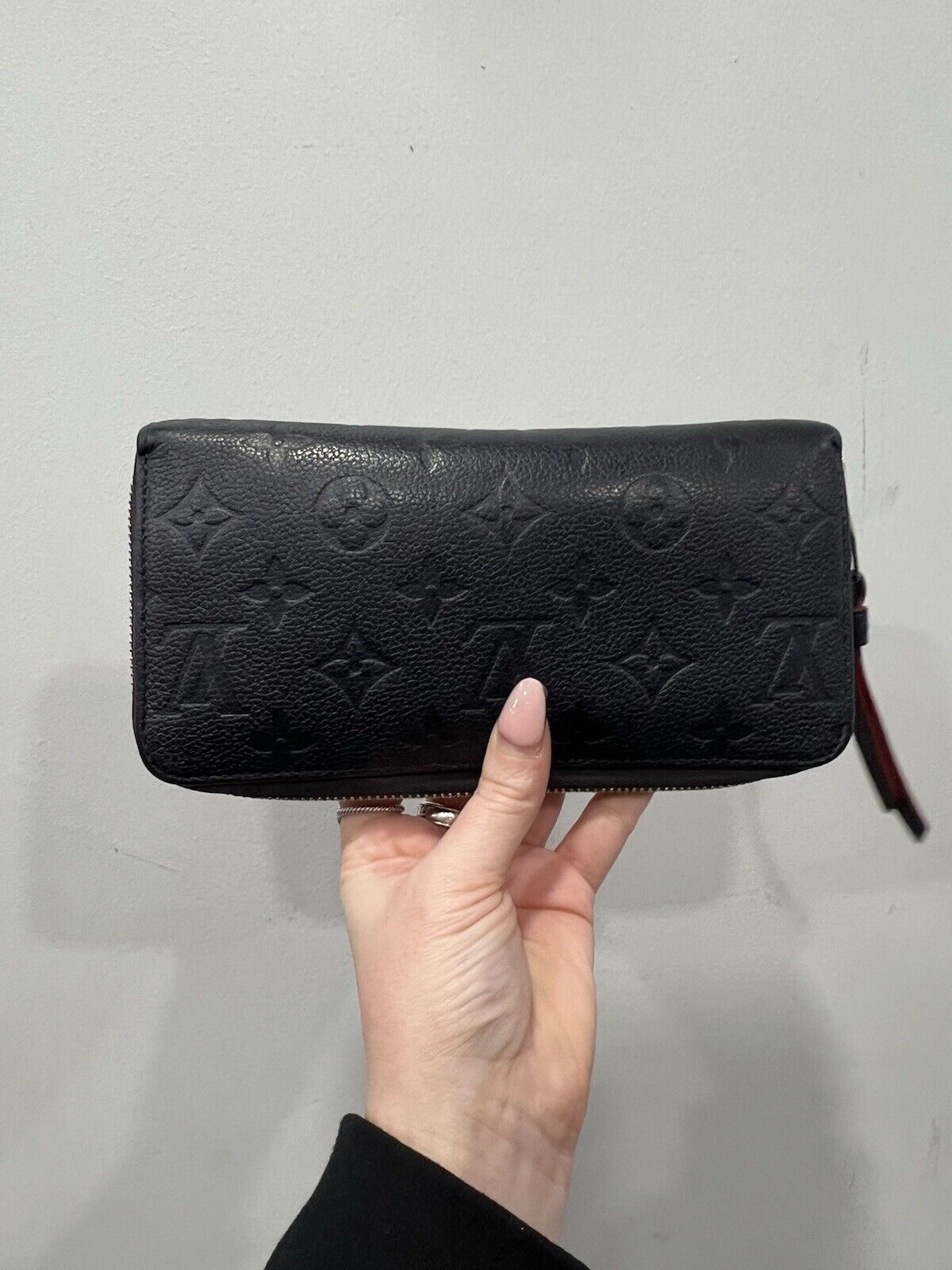 Louis Vuitton Bleu Infini Empreinte Zippy Wallet W/Certifiate Retail $1140