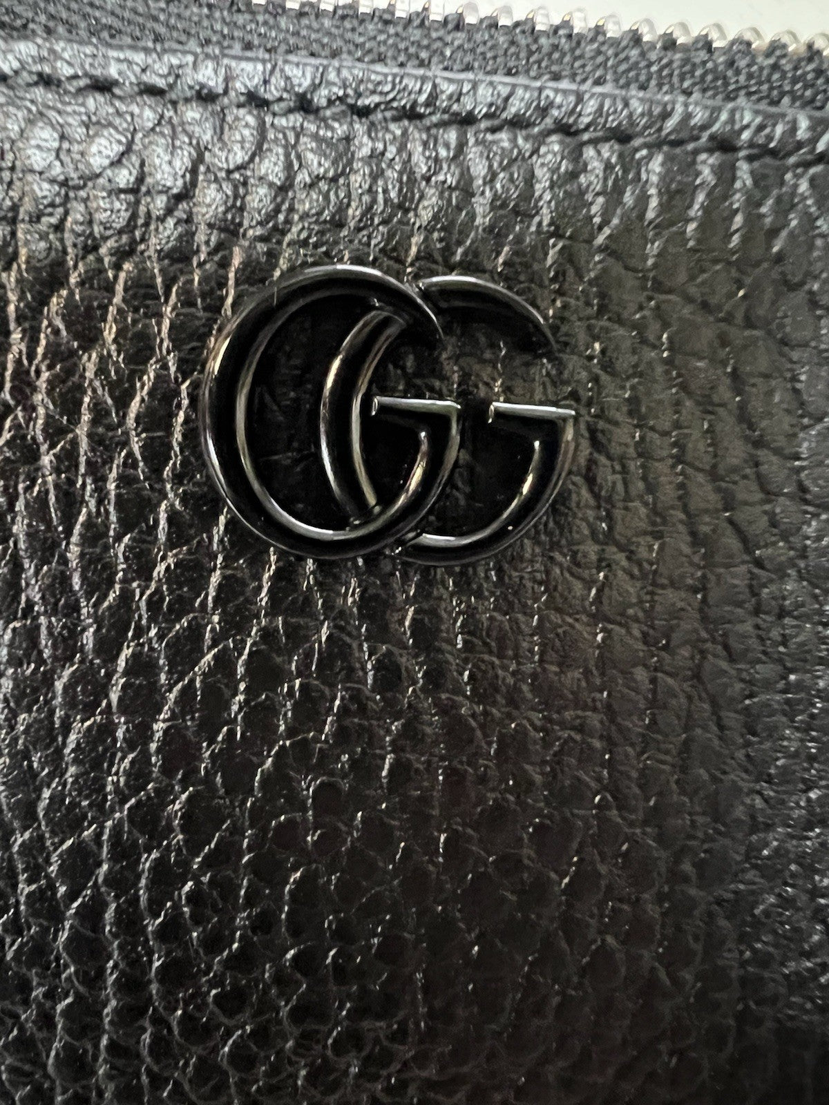 Gucci Marmont Leather Zipper Card Case Keychain