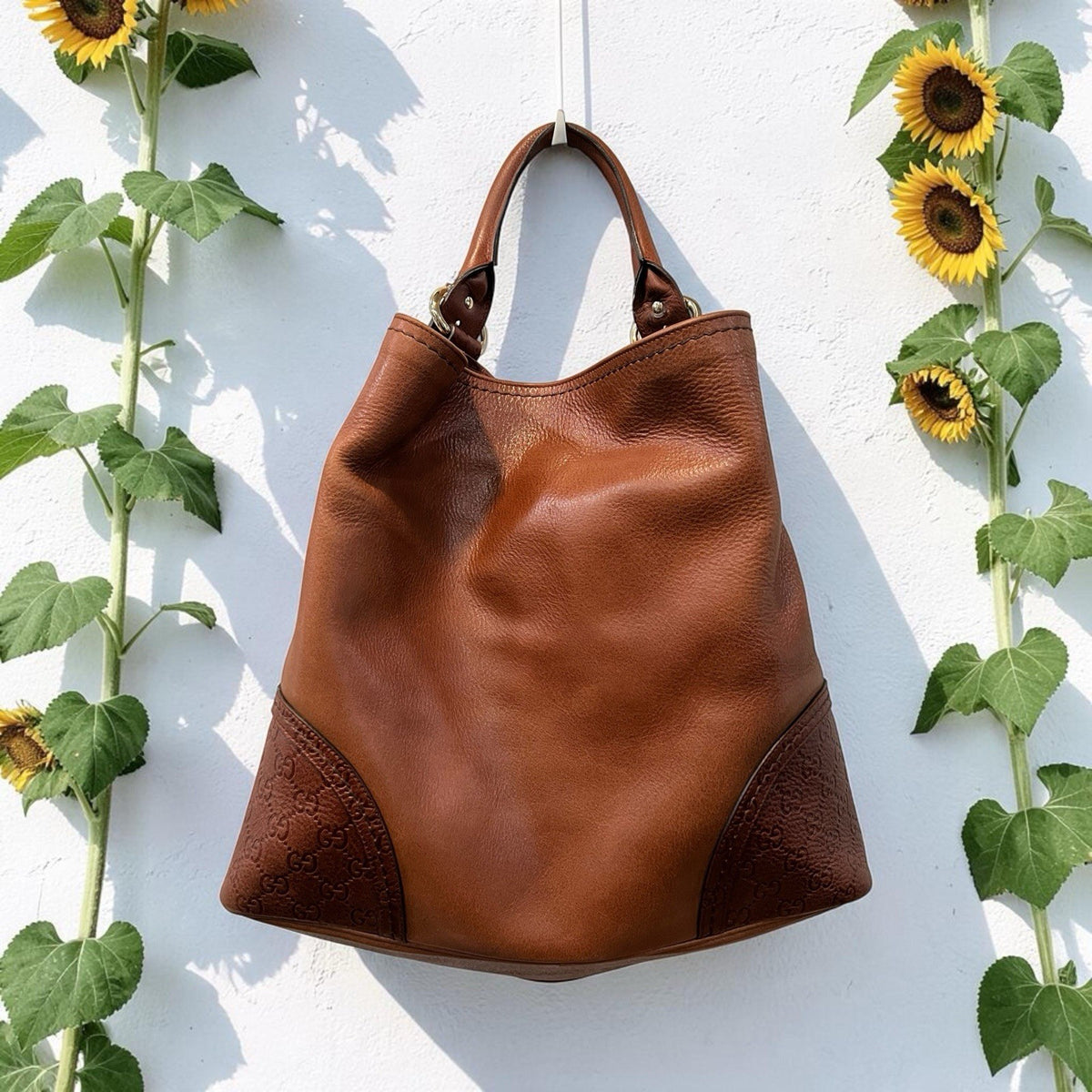 Gucci Leather Large Signoria Cognac Large Hobo Bag W/Authenticity