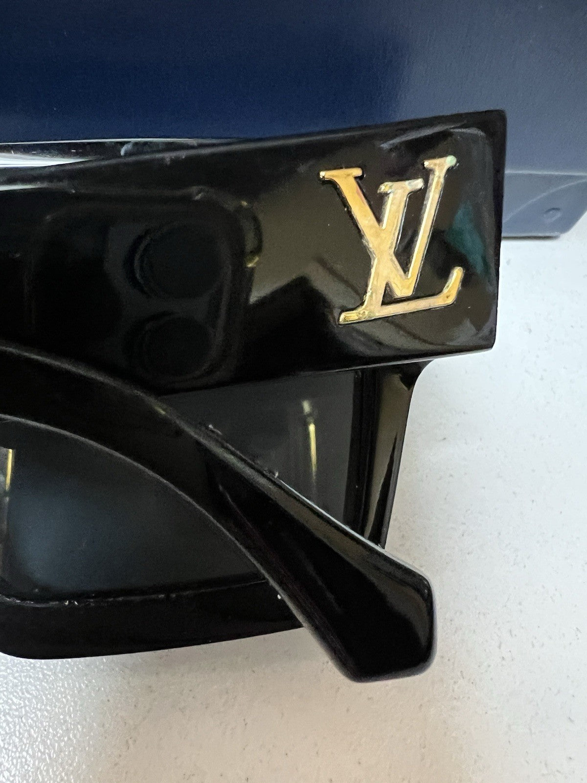 Louis Vuitton Z1547W Cyclone Sunglasses With Case AUTHENTIC