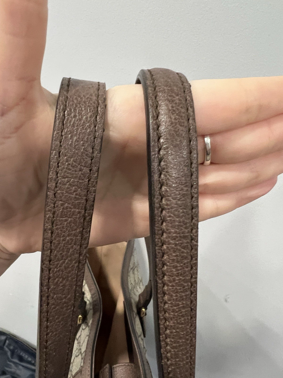 Gucci Ophidia Medium Tote Bag With Authenticty Retail $1820