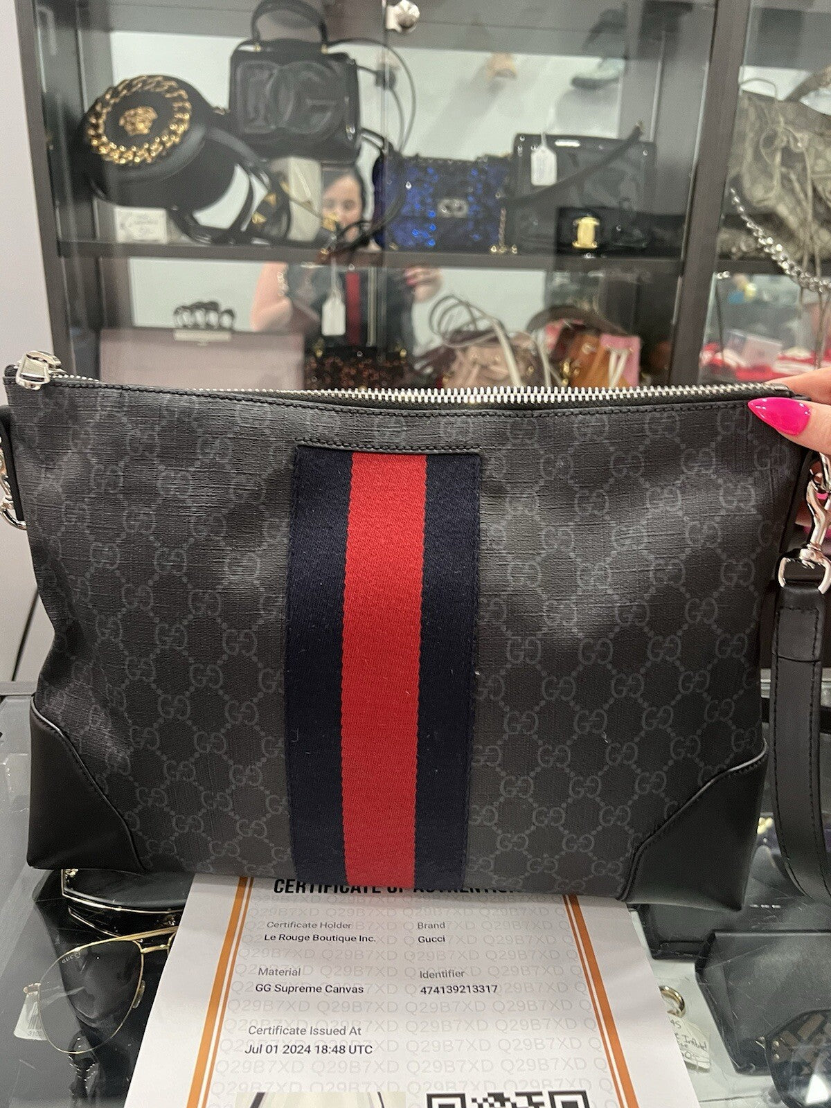 Gucci GG Supreme Black Messenger Bag W/Certificate Of Authenticity
