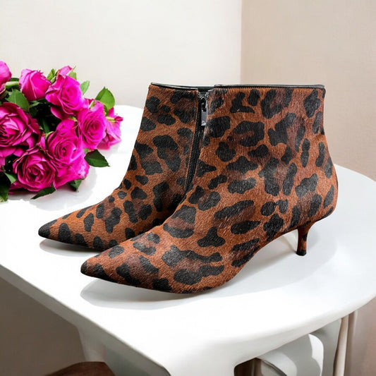 Christian Louboutin So Kate Leopard Pony Hair 55 Ankle Boot Kitten Heels 37/US7