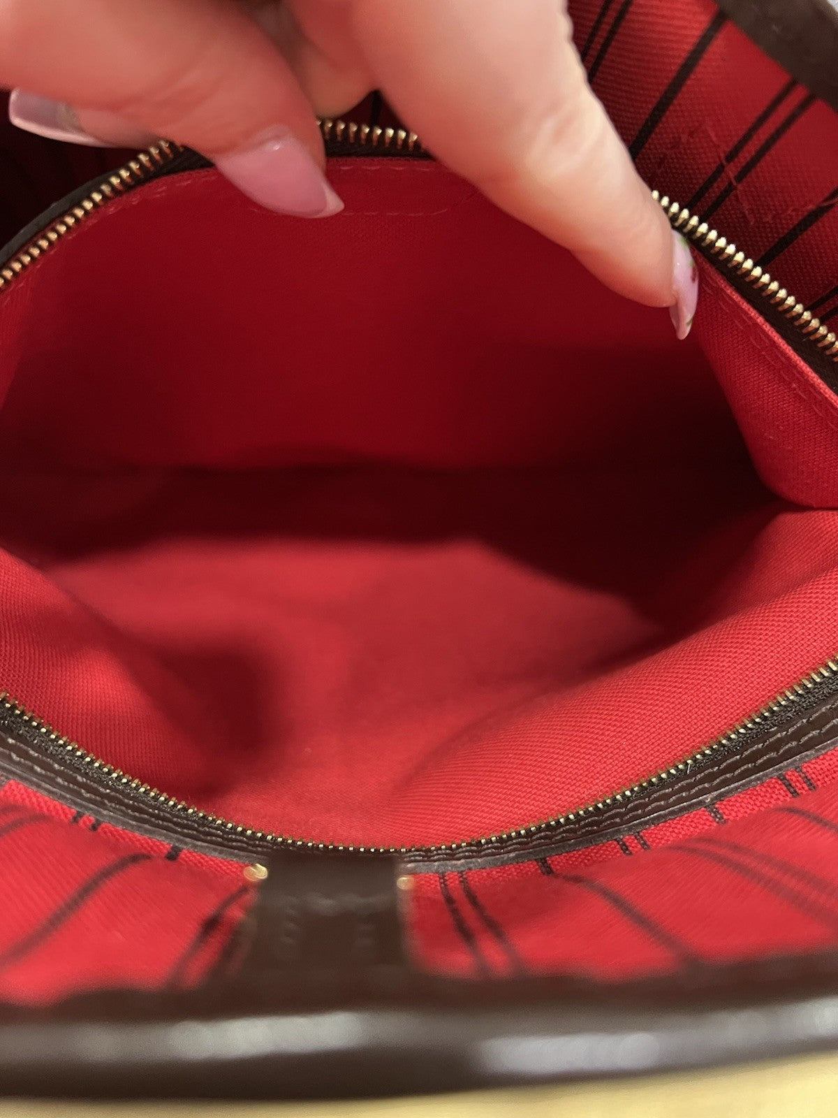 Louis Vuitton Neverfull GM Damier Ebene Retail $2200 W/Box Duster & Insert