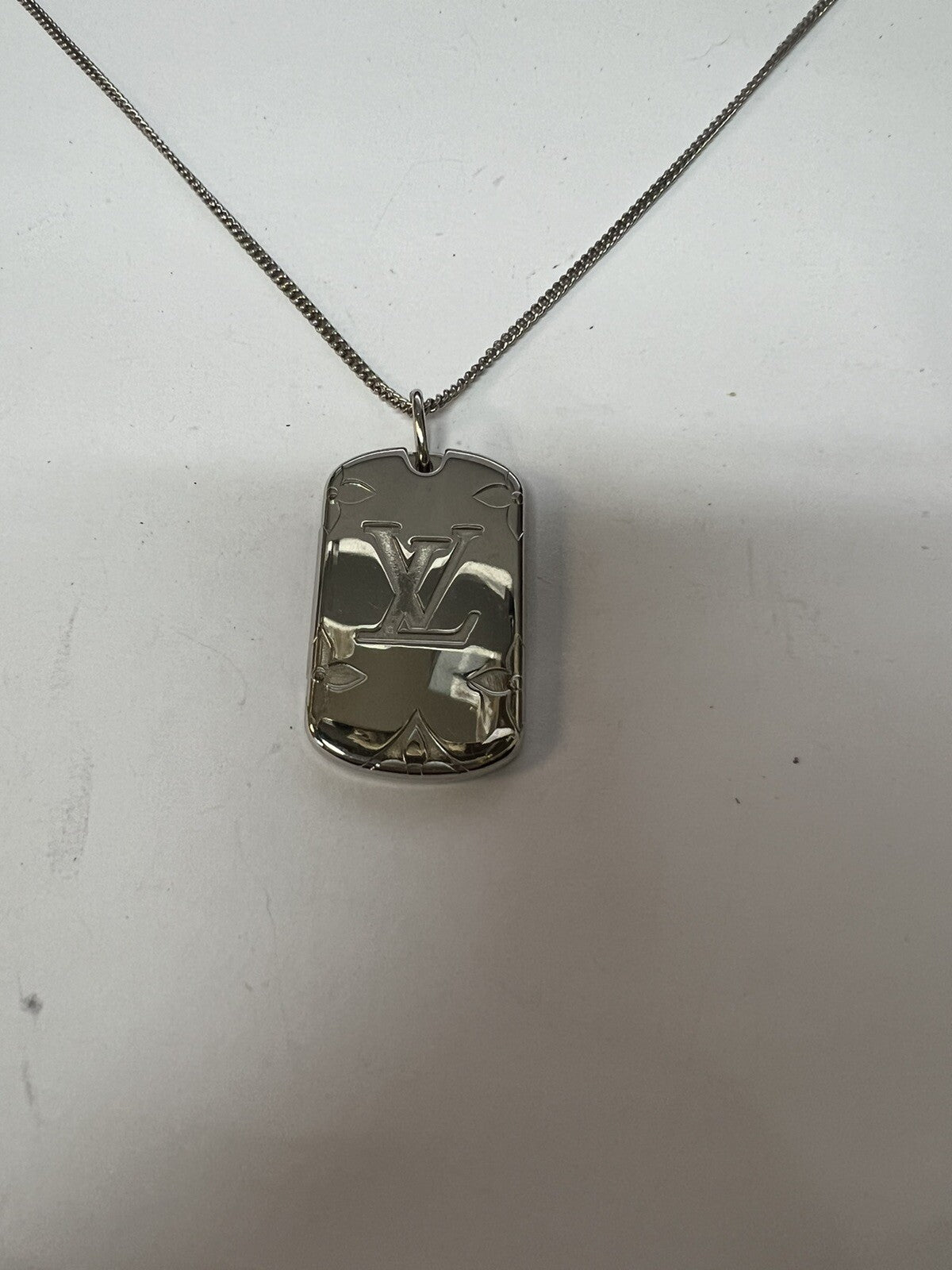 Louis Vuitton Silver-Toned Palladium Finish Locket Necklace Adjustable