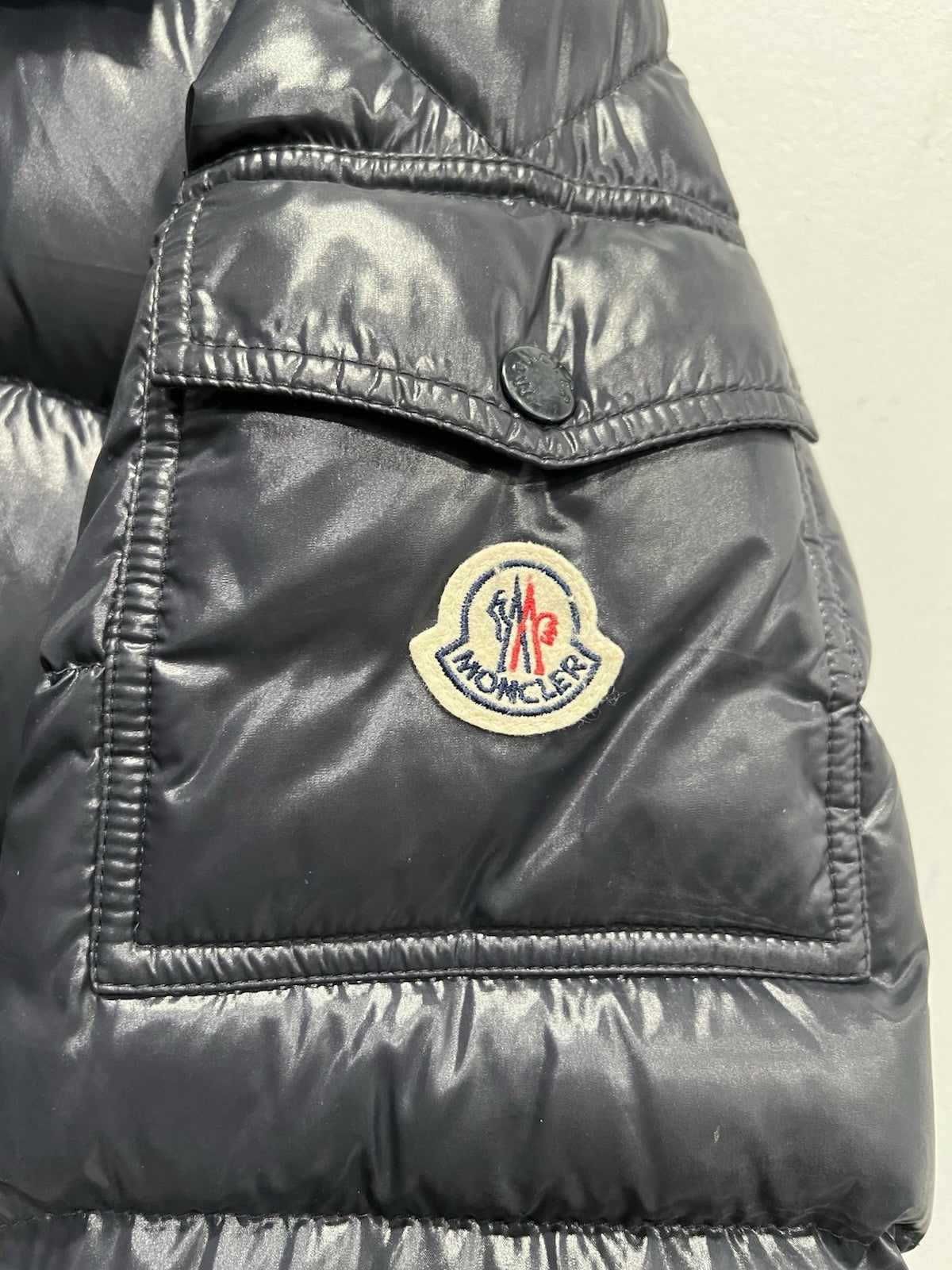 Moncler Men's Navy Maya Giubbotto Down Jacket Size 1/S Retail $1950 AUTHENTIC!