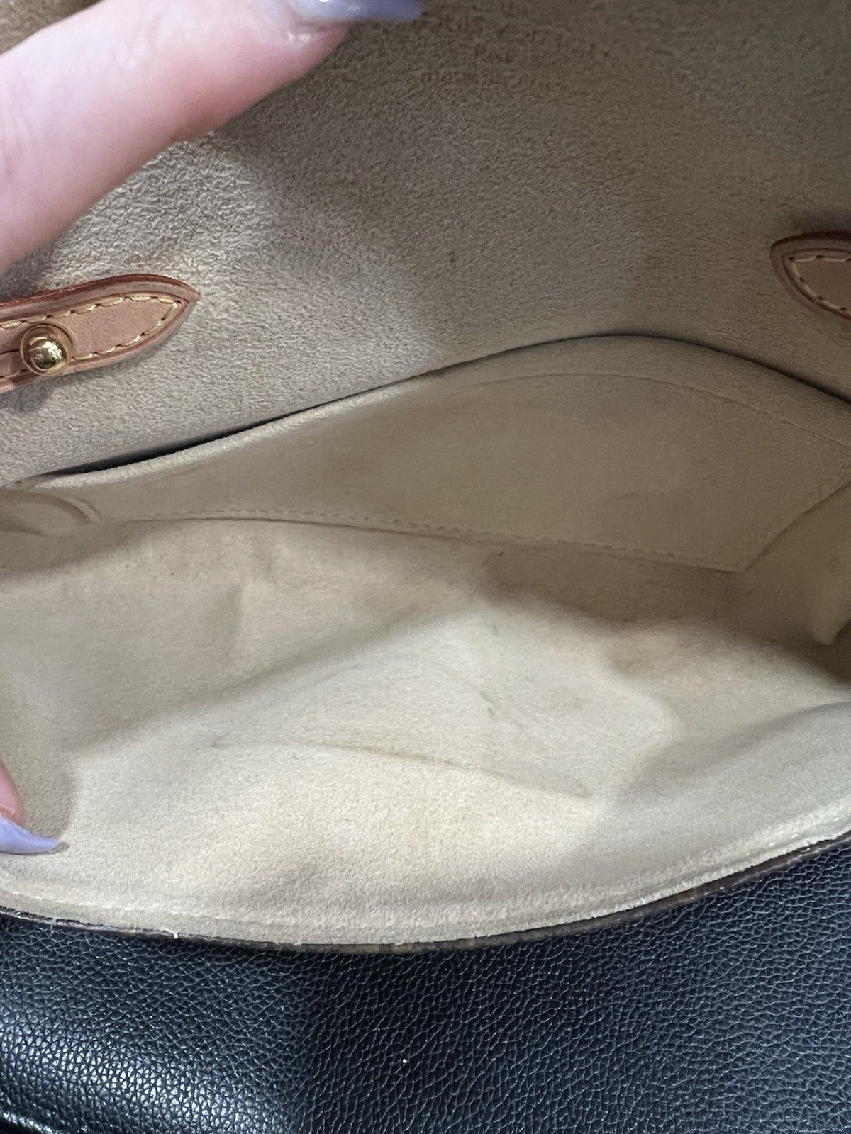 Louis Vuitton Monogram Beverly Pochette With Certificate of Authenticity