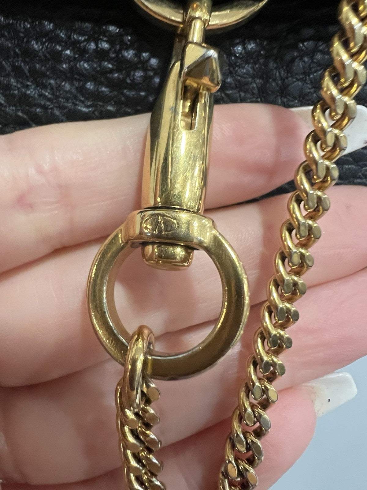 Valentino Black Rockstud V Ring Messeger Bag Duster & Authenticity