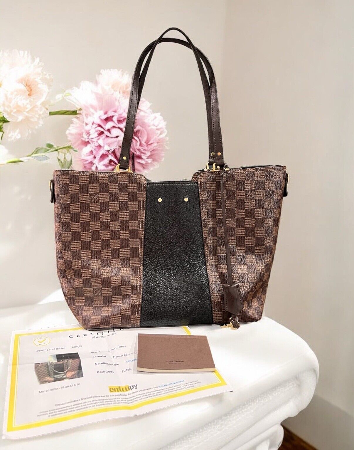 Louis Vuitton Damer Ebene "Jersey" Tote Bag W/Certificate Of Authenticity