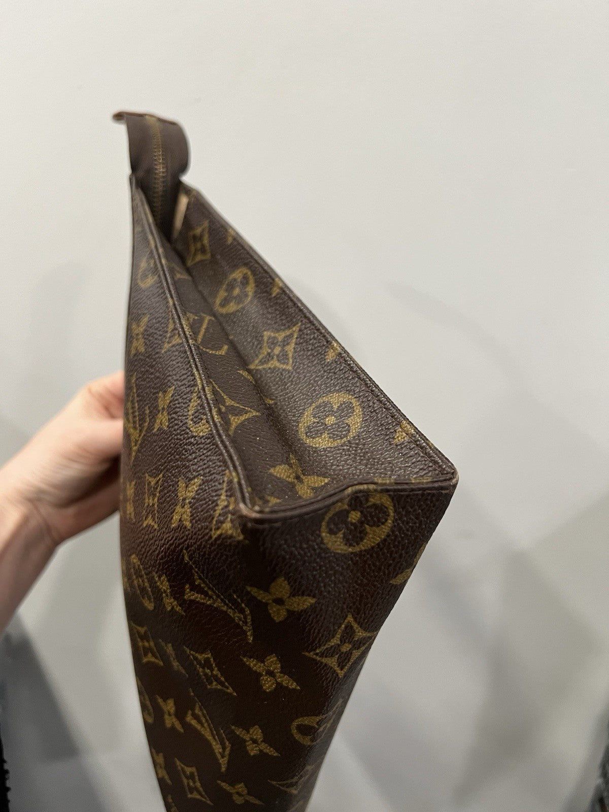 Louis Vuitton Monogram Toiletry Duo W/ Certificates Of Authenticity Sz 26 & 15