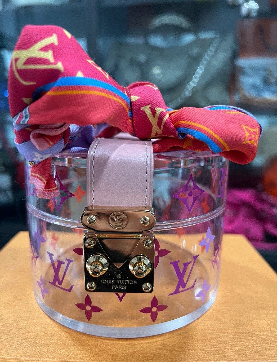 Louis Vuitton Monogram Scott Box With LV Scarf Handle Includes Box & Duster