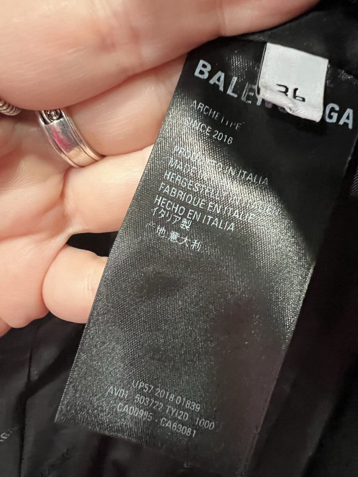 Balenciaga 2016 Black Virgin Wool Hourglass Blazer Size 36/US4 Retail $3200