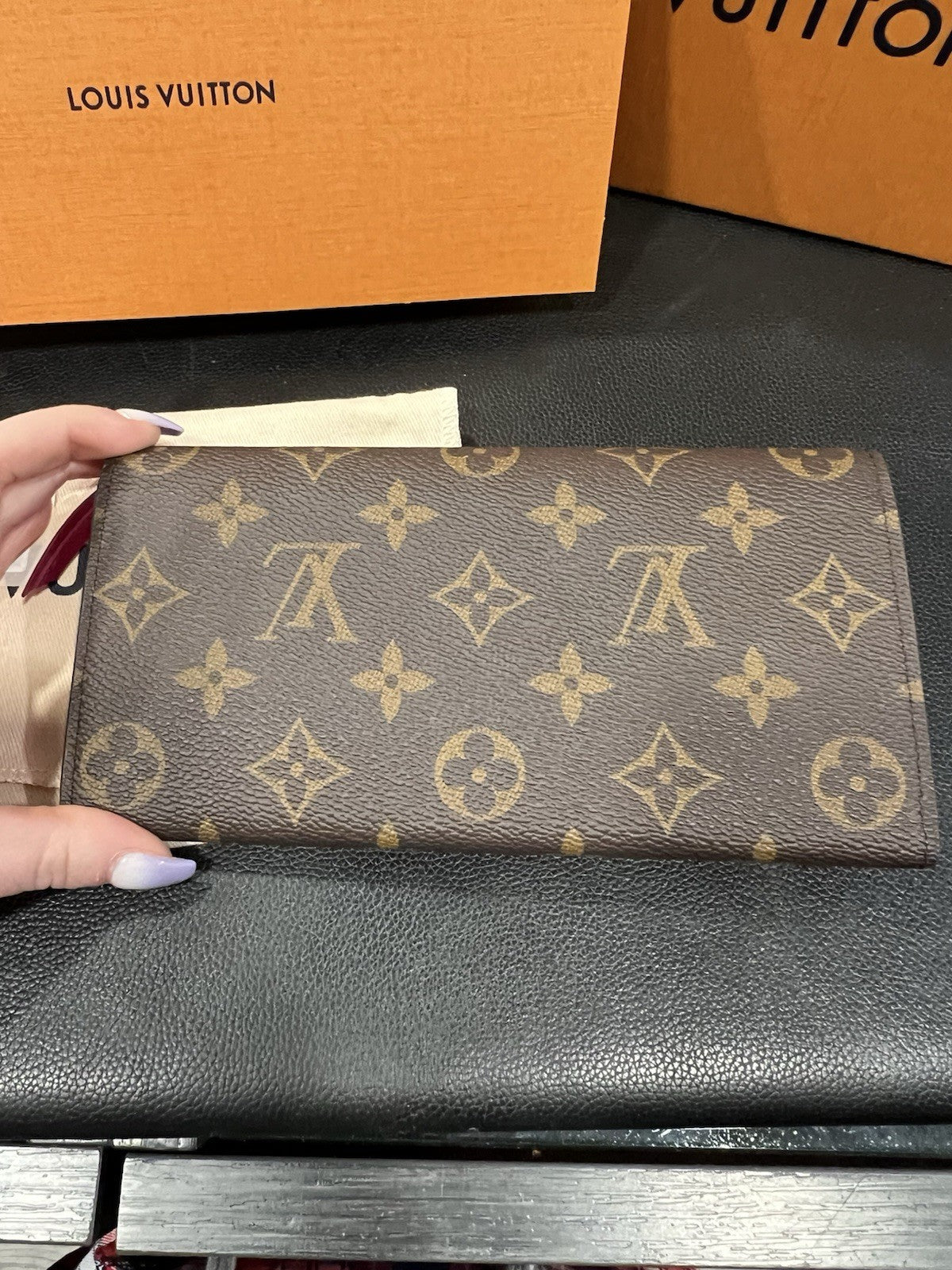 Louis Vuitton Emilie Wallet Complete Set & Authenticity Monogram/Fuchsia