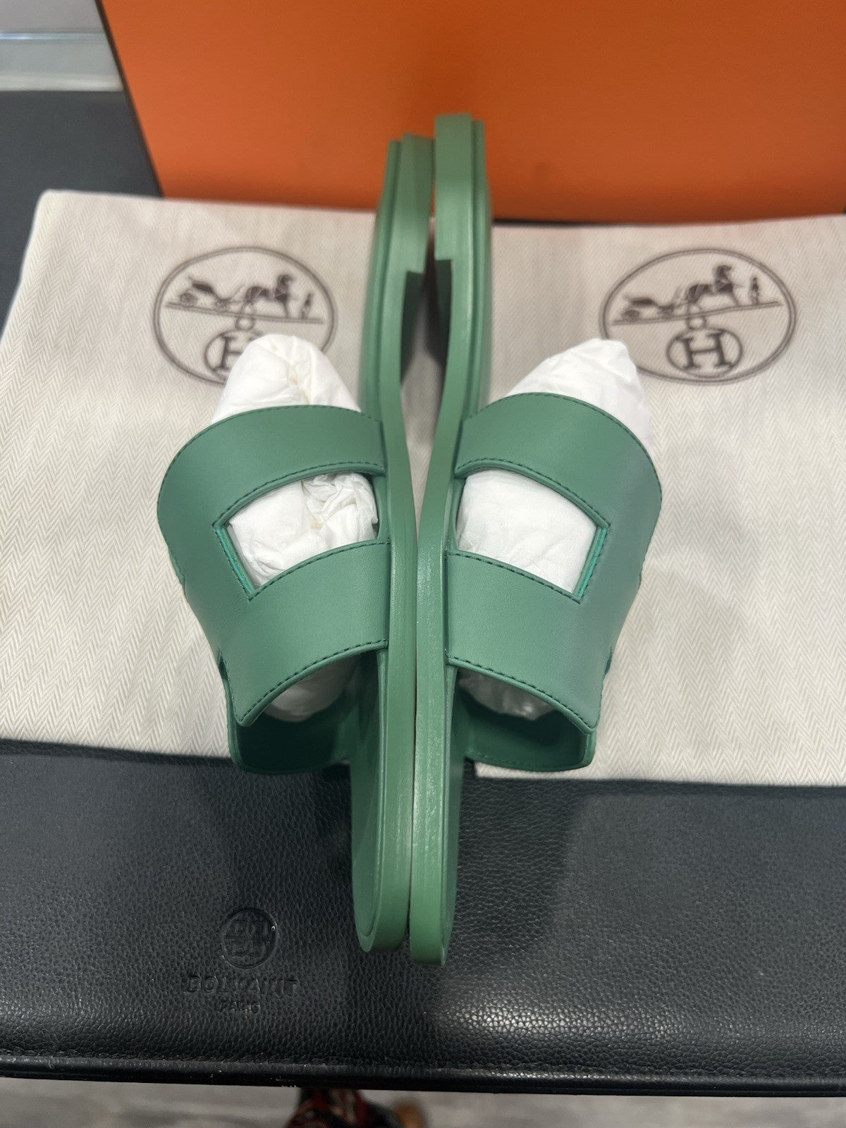Hermes Green Vert Jungle Oran Sandals Size 41 NIB