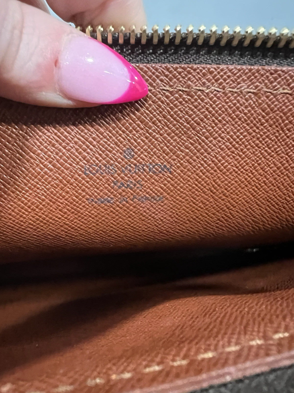 Louis Vuitton Poche Documents Portfolio Case W/Duster & Authenticity