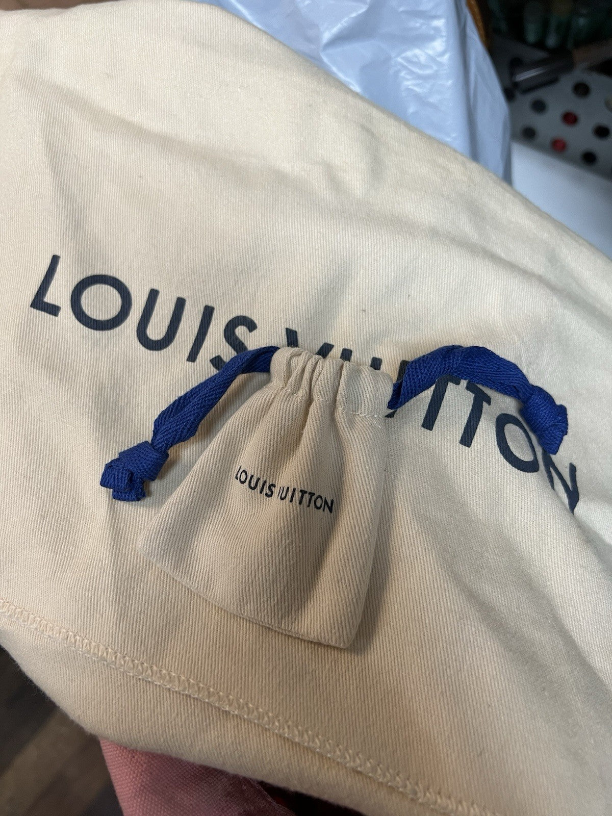Louis Vuitton Metis Pochette W/Scarf Keychain Duster & Authenticity Retail $3395