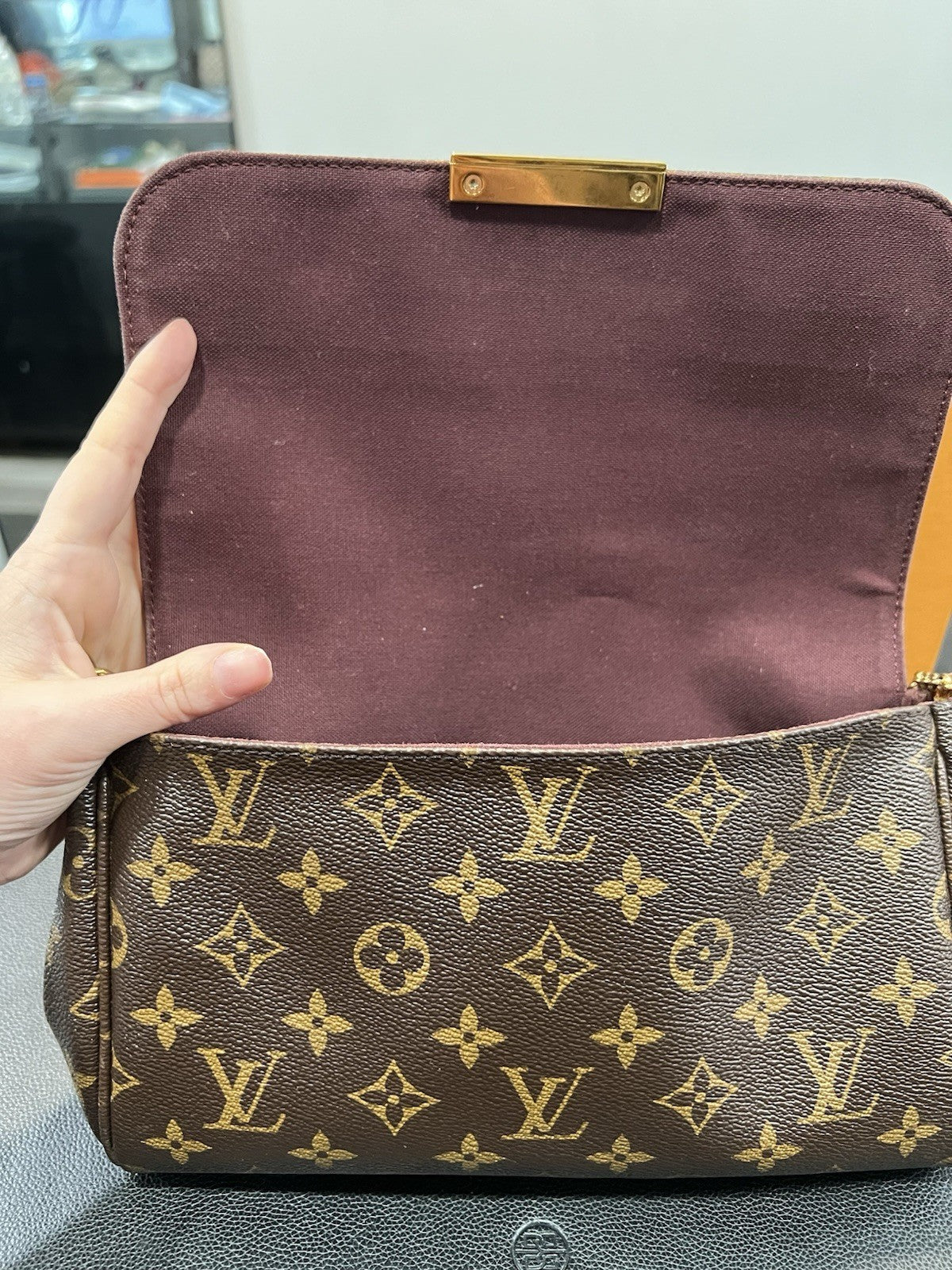 Louis Vuitton Monogram Canvas Favorite MM With Authenticity & Box