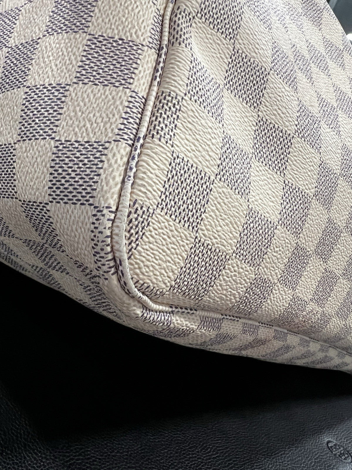 Louis Vuitton Damier Azure GM Neverfull With COA & Insert