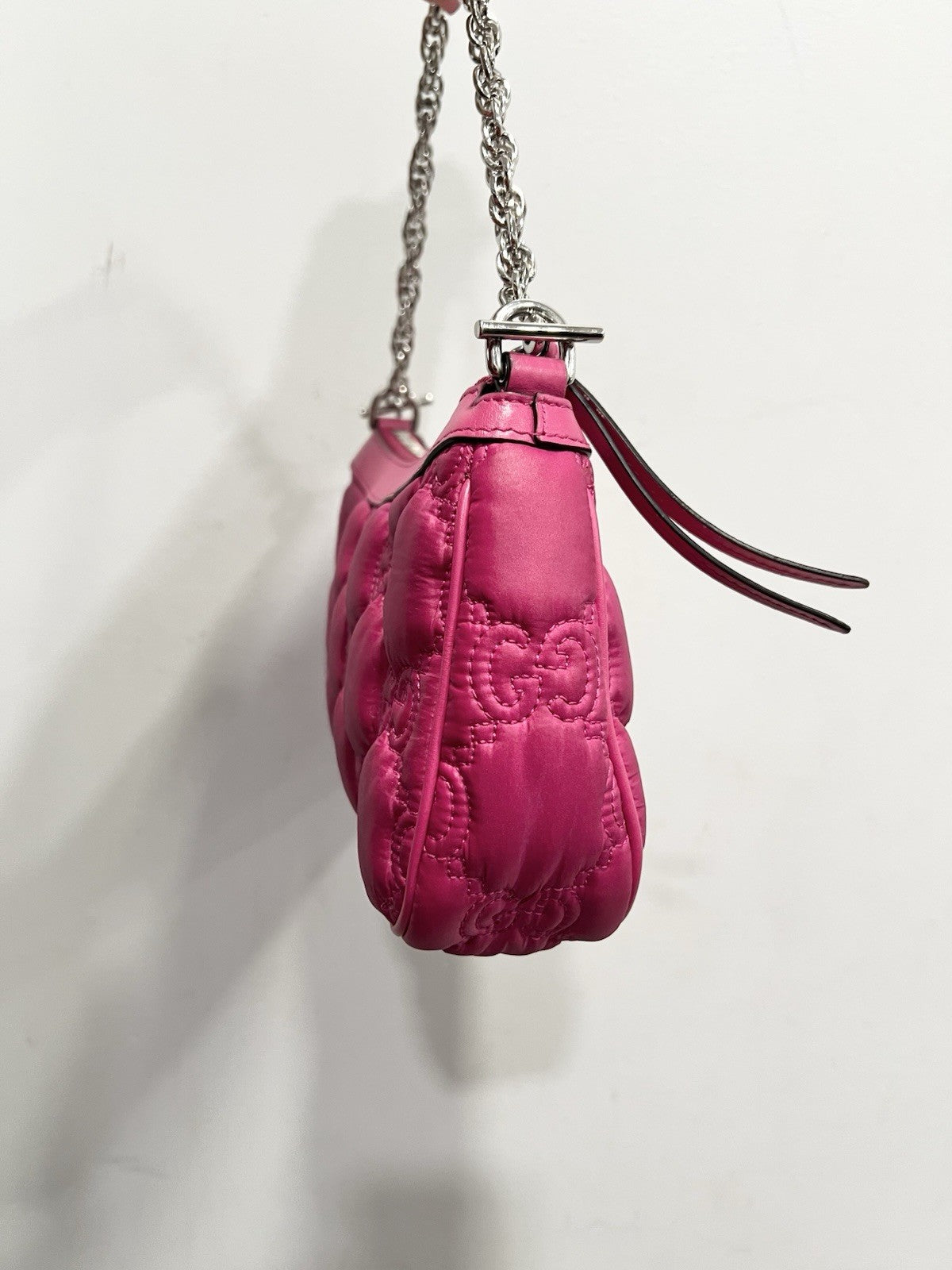 Gucci GG Matelasse Nylon Shoulder Bag With Authenticity Retail $1940