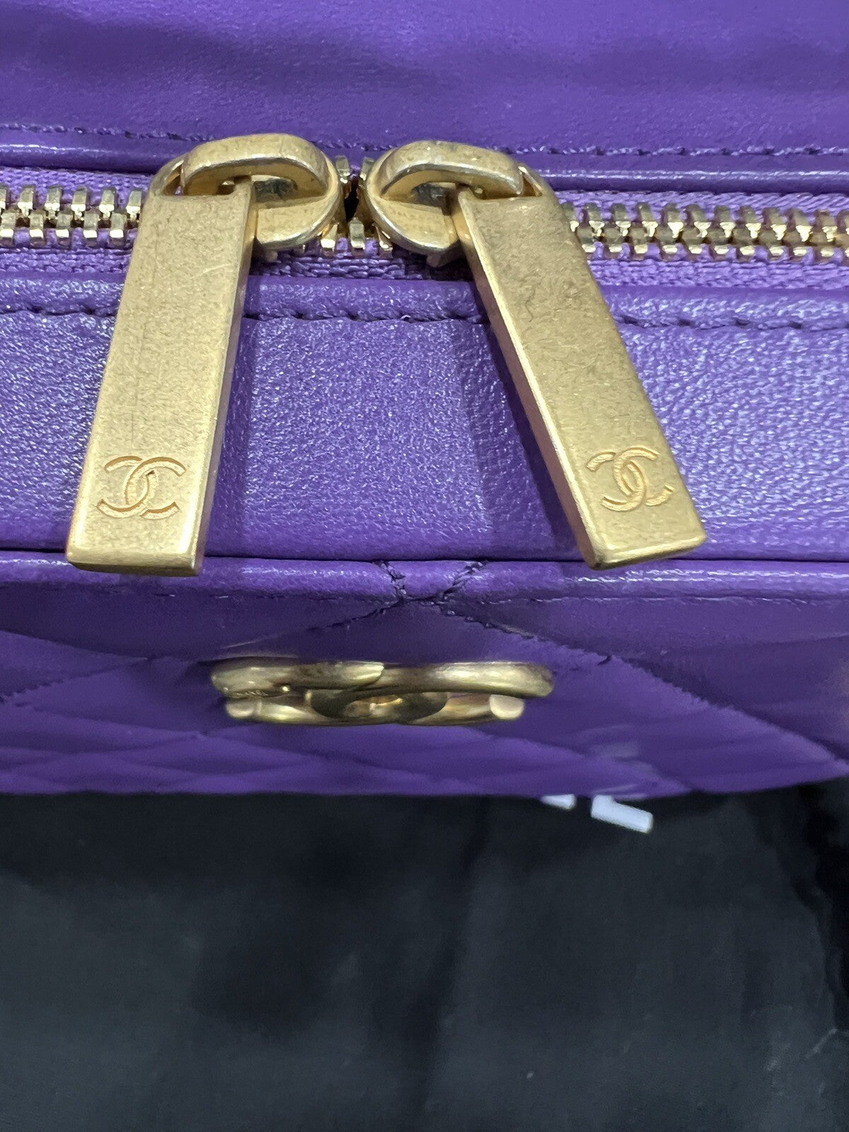 Chanel Vanity Case Purple/Antique Gold  Includes Tags Duster AUTHENTIC