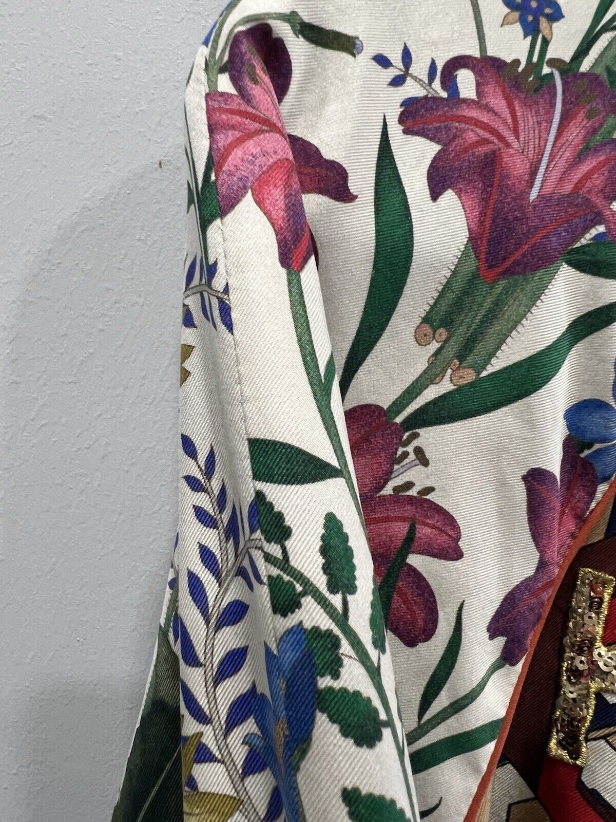 Gucci Silk Tigers & Florals Bomber Jacket Size 40/US8 Authentic Retail $2800