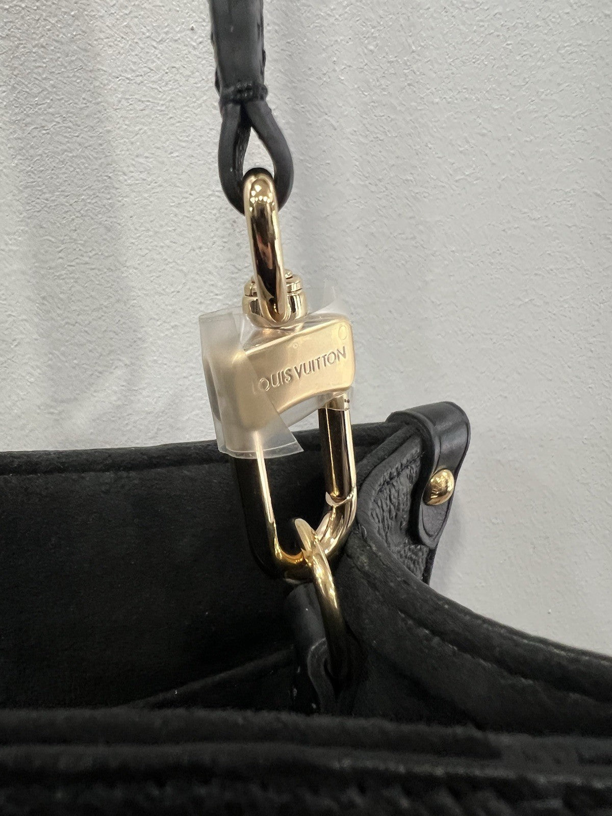 Louis Vuitton Empreinte Noir Onthego PM Crossbody Retail $3400