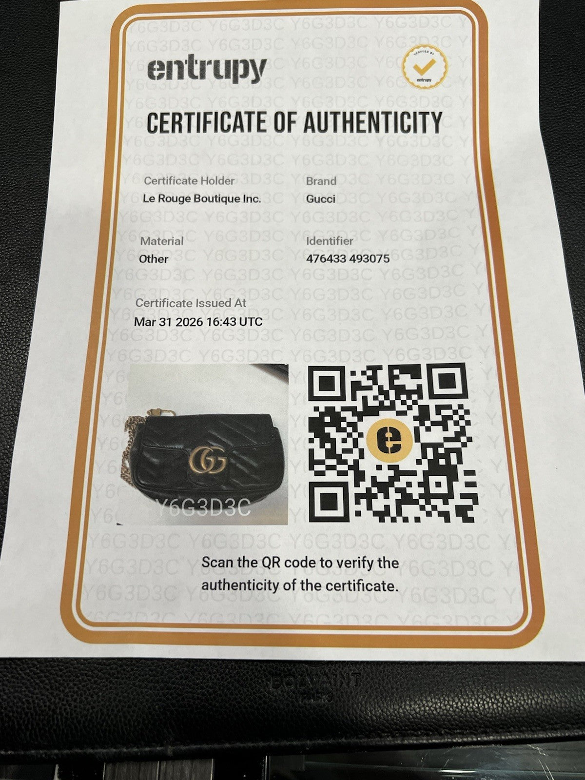 Gucci Marmont Mini Black/Gold Crossbody With Authenticity Retail $1550