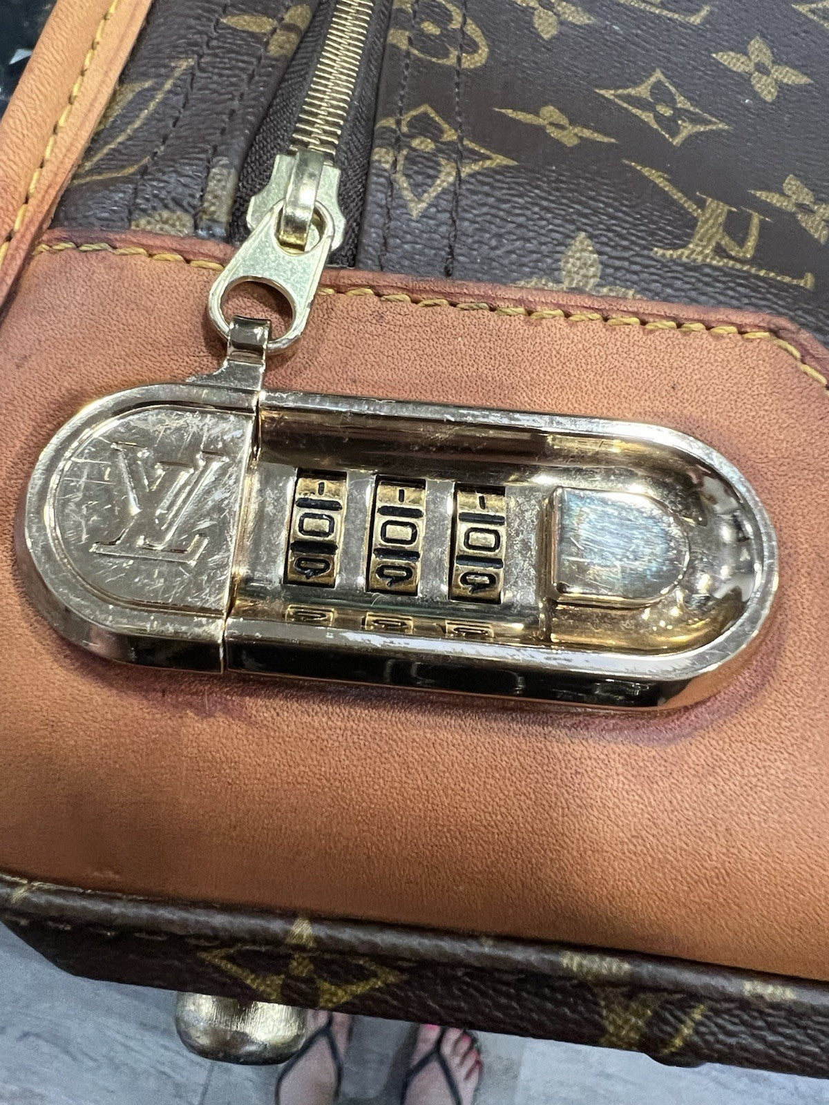 Louis Vuitton Monogram Vintage Pullman Luggage